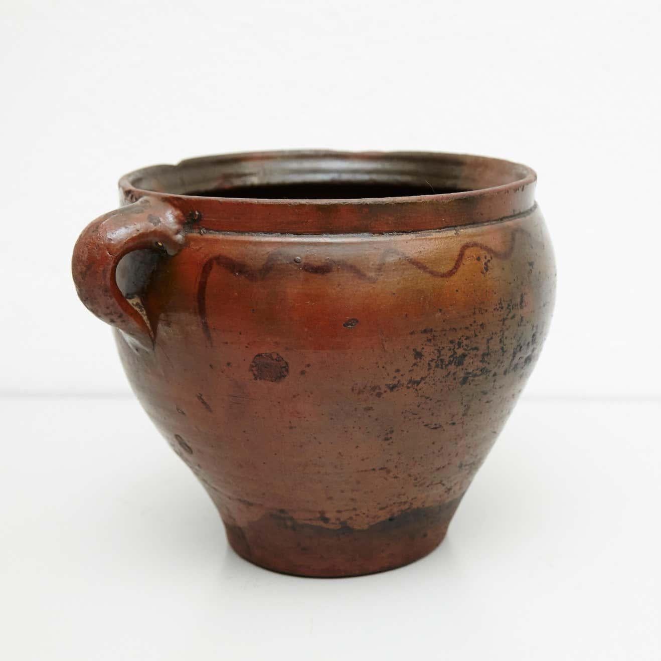 Francese Set di due pezzi di ceramica tradizionale rustica dipinta a mano dell'inizio del XX secolo in vendita