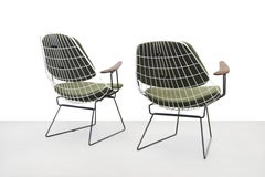 Set aus zwei frühen Pastoe-Drahtstühlen von Cees Braakman, Niederlande, 1958