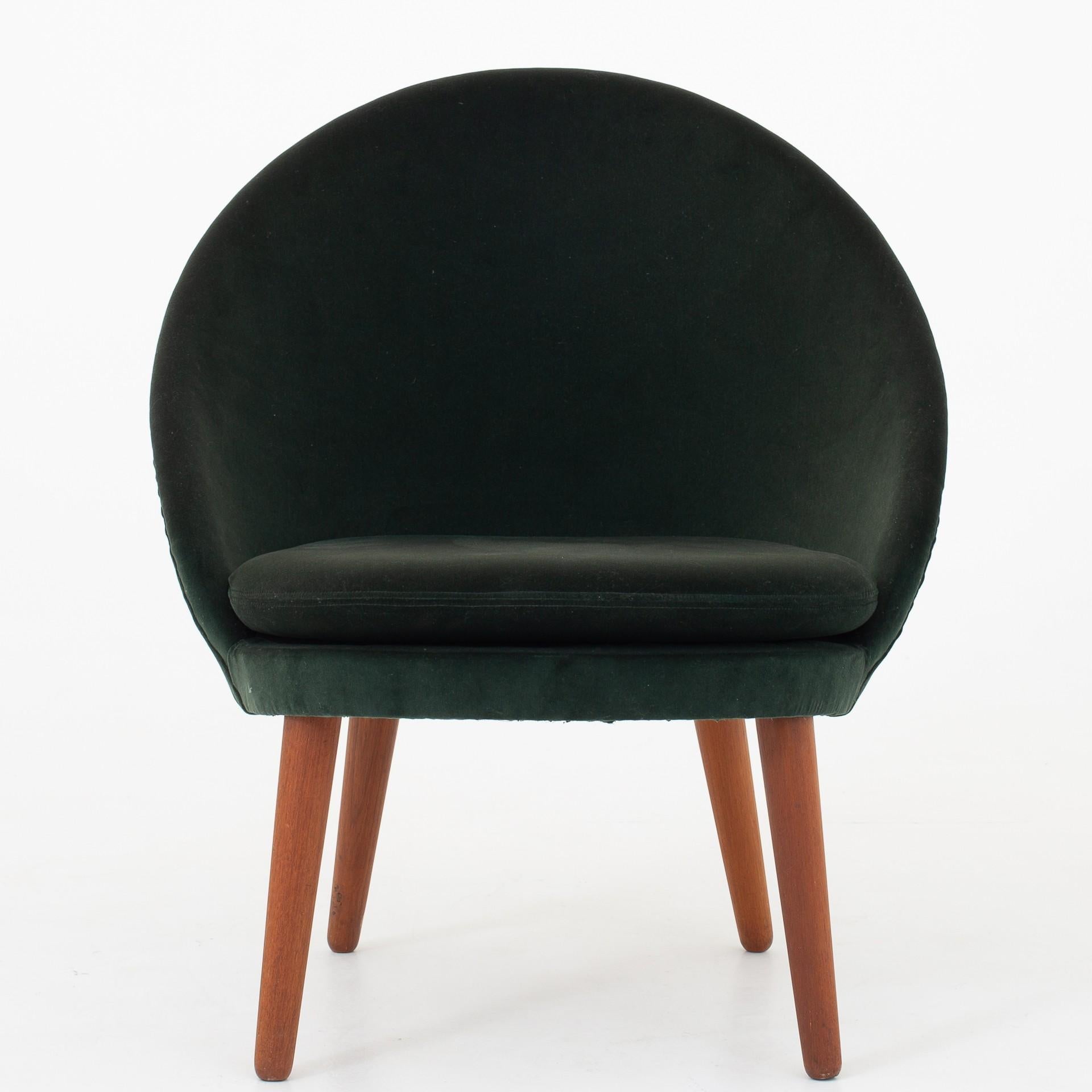 Set of Two Easy Chairs by Ejvind A. Johansson In Good Condition In Copenhagen, DK