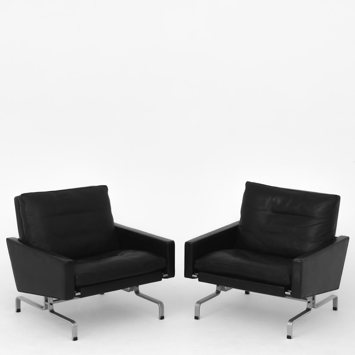 Set of Two Easy Chairs by Poul Kjærholm For Sale 2