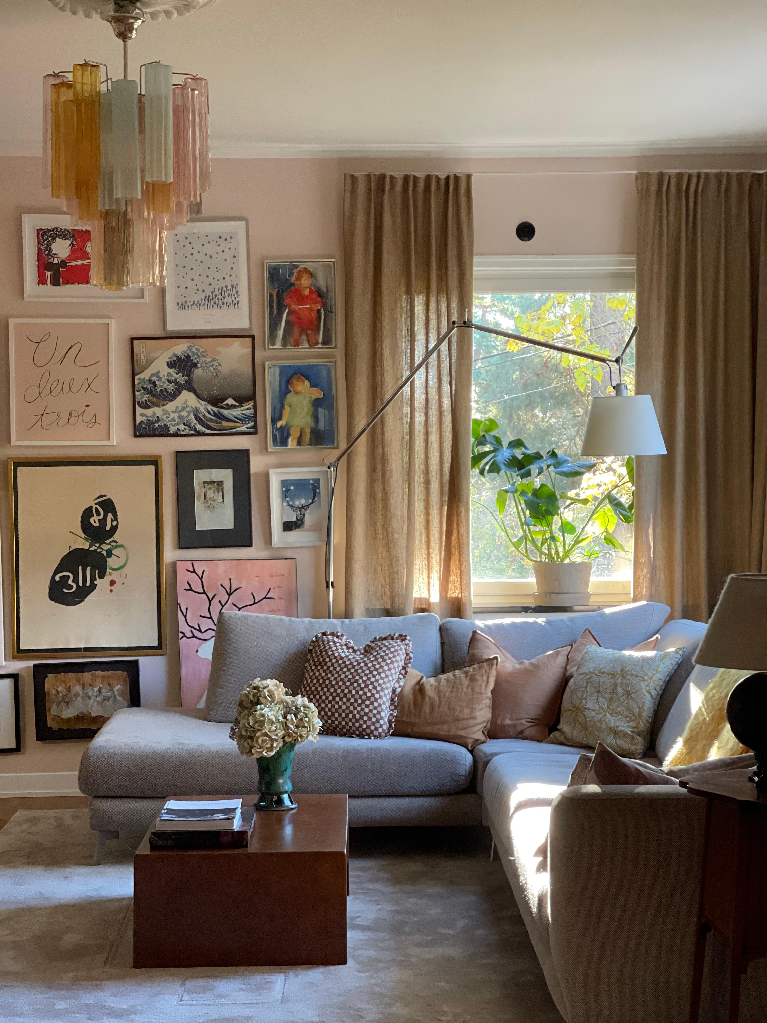 Mid-Century Modern Set of two Eclectic, Colorful Murano Chandeliers in the of style of Venini For Sale