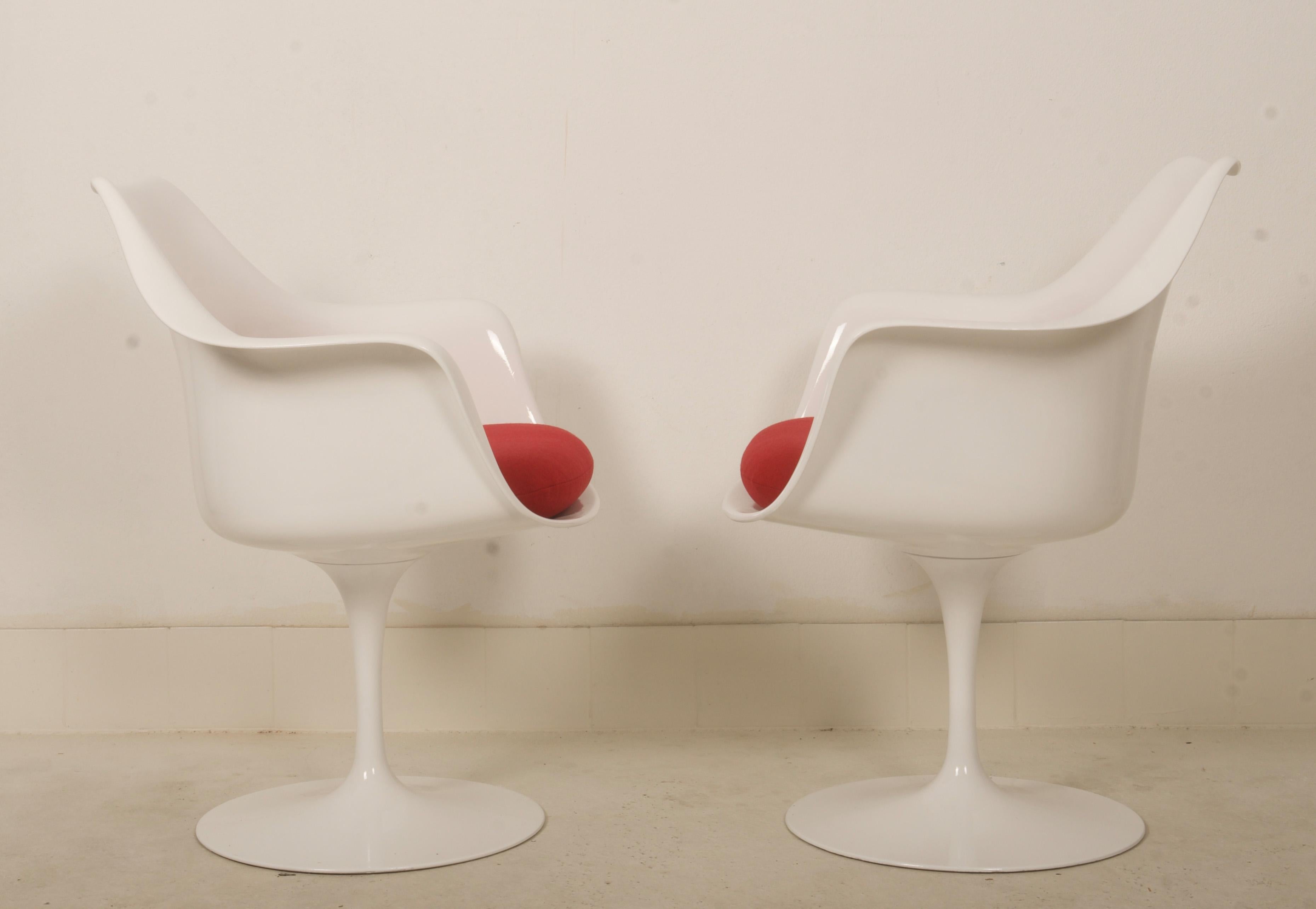 Set di due poltrone a tulipano Eero Saarinen modello 151 in vendita 1