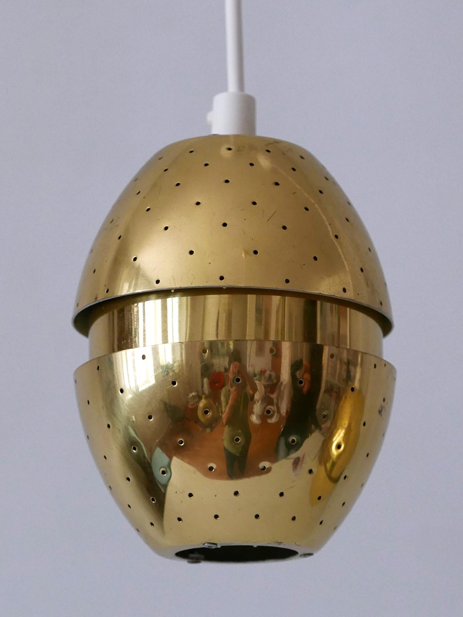 Set di due lampade a sospensione 'Egg' di Hans-Agne Jakobsson per AB Markaryd, Svezia in vendita 3