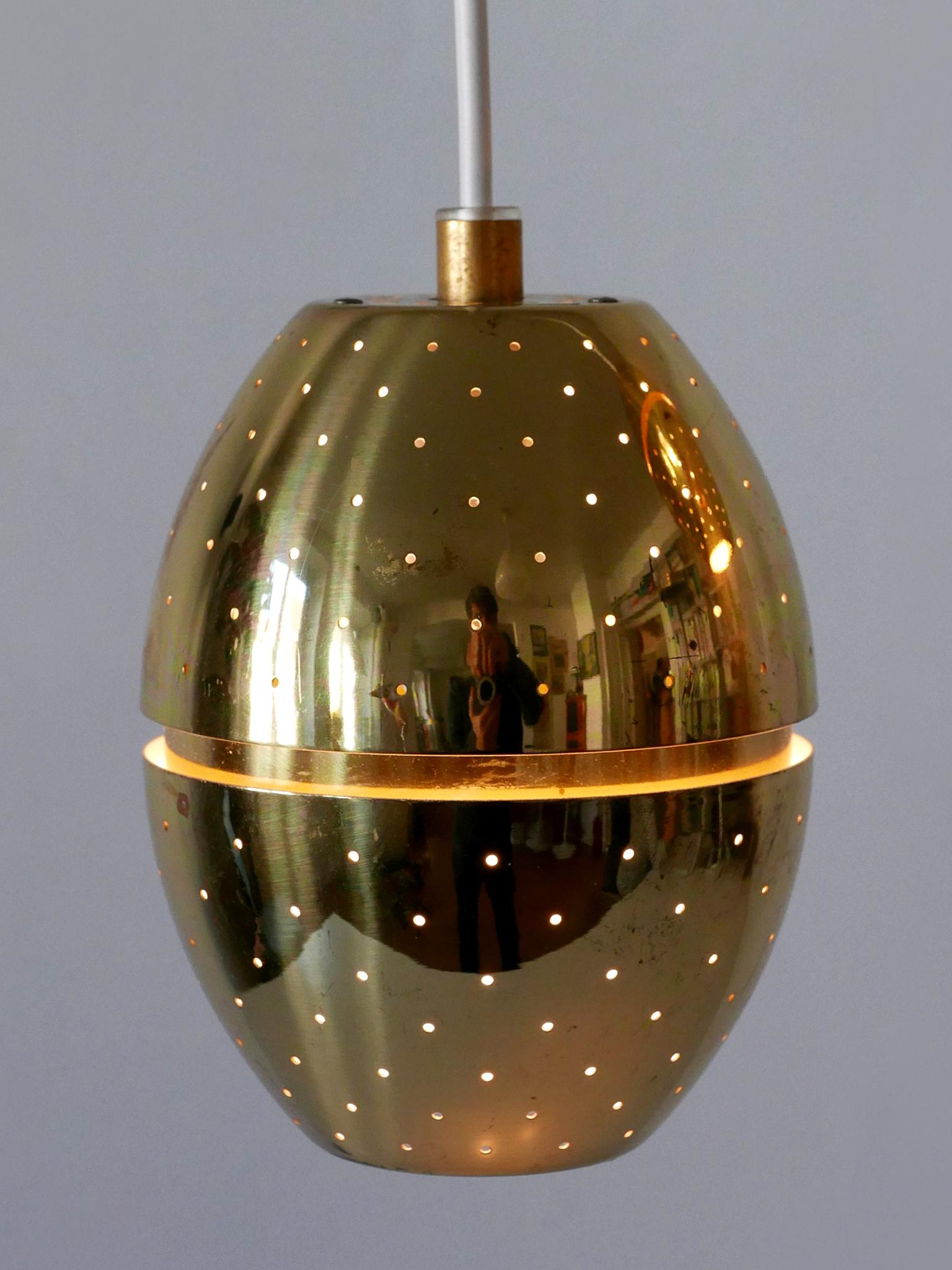 Set di due lampade a sospensione 'Egg' di Hans-Agne Jakobsson per AB Markaryd, Svezia in vendita 5