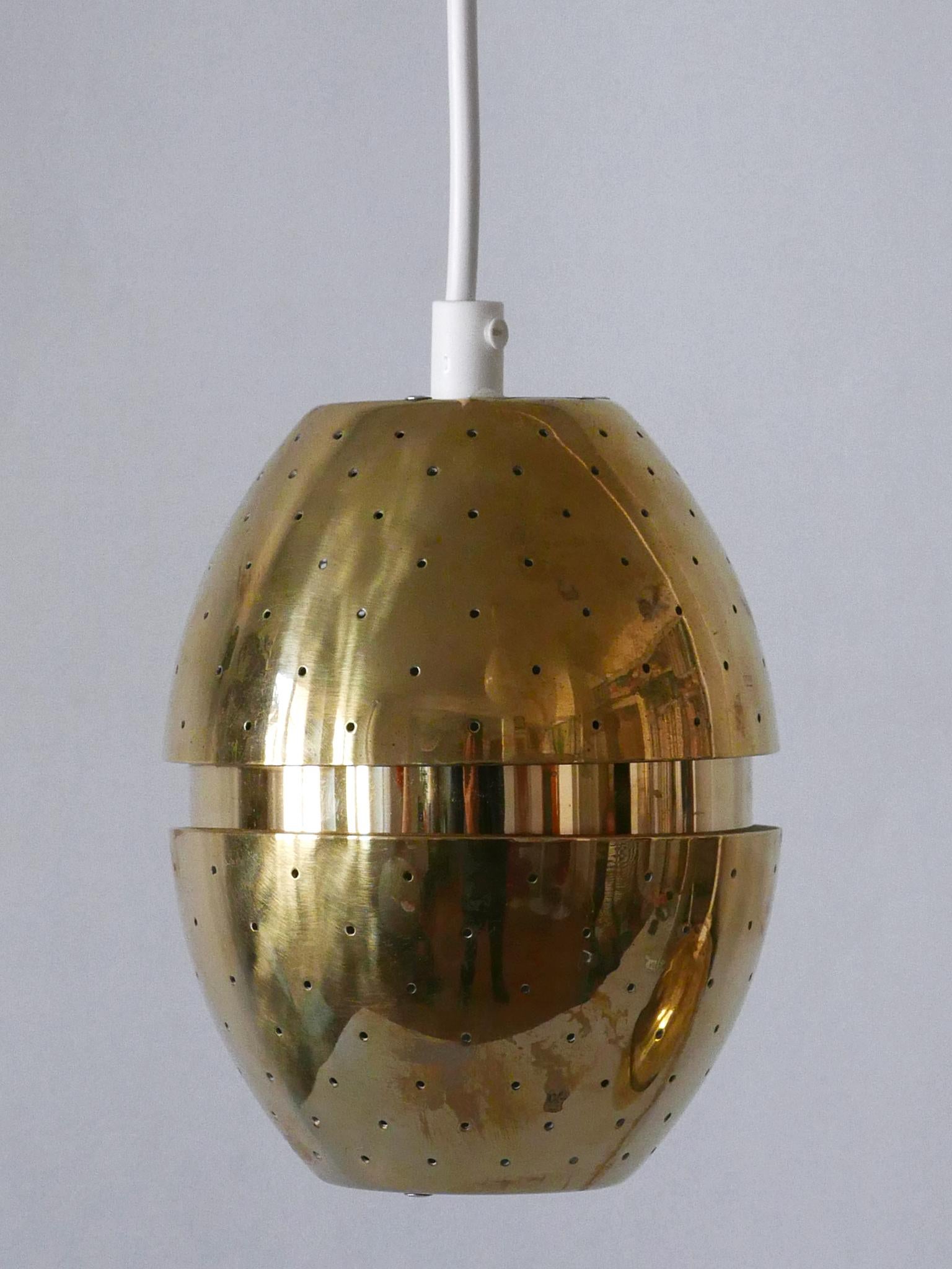 Set di due lampade a sospensione 'Egg' di Hans-Agne Jakobsson per AB Markaryd, Svezia in vendita 6