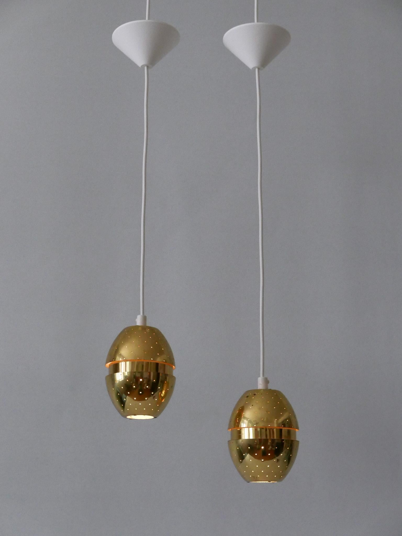 Set di due lampade a sospensione 'Egg' di Hans-Agne Jakobsson per AB Markaryd, Svezia In condizioni buone in vendita a Munich, DE