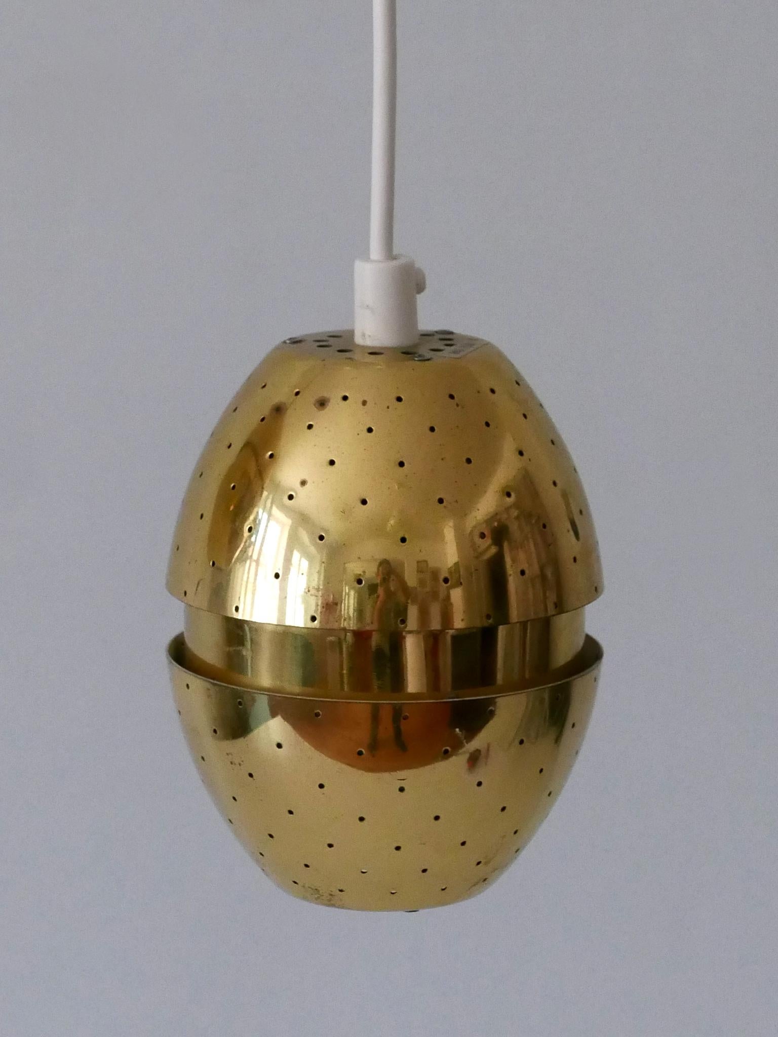 Set di due lampade a sospensione 'Egg' di Hans-Agne Jakobsson per AB Markaryd, Svezia in vendita 2