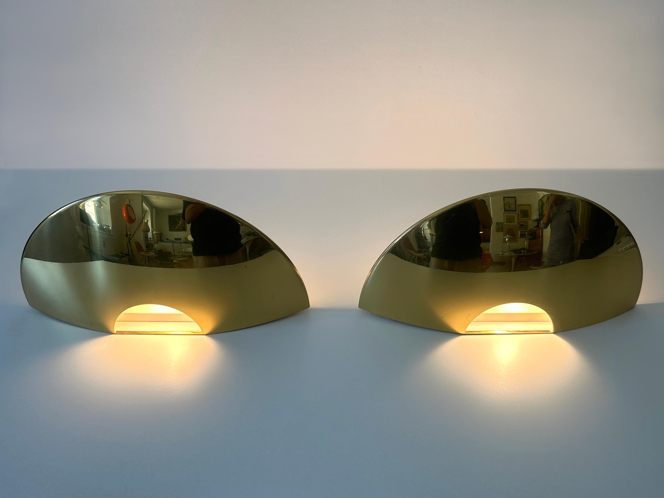 Late 20th Century Set of Two Elegant Brass Wall Lamps or Sconces by Florian Schulz Germany 1970s For Sale