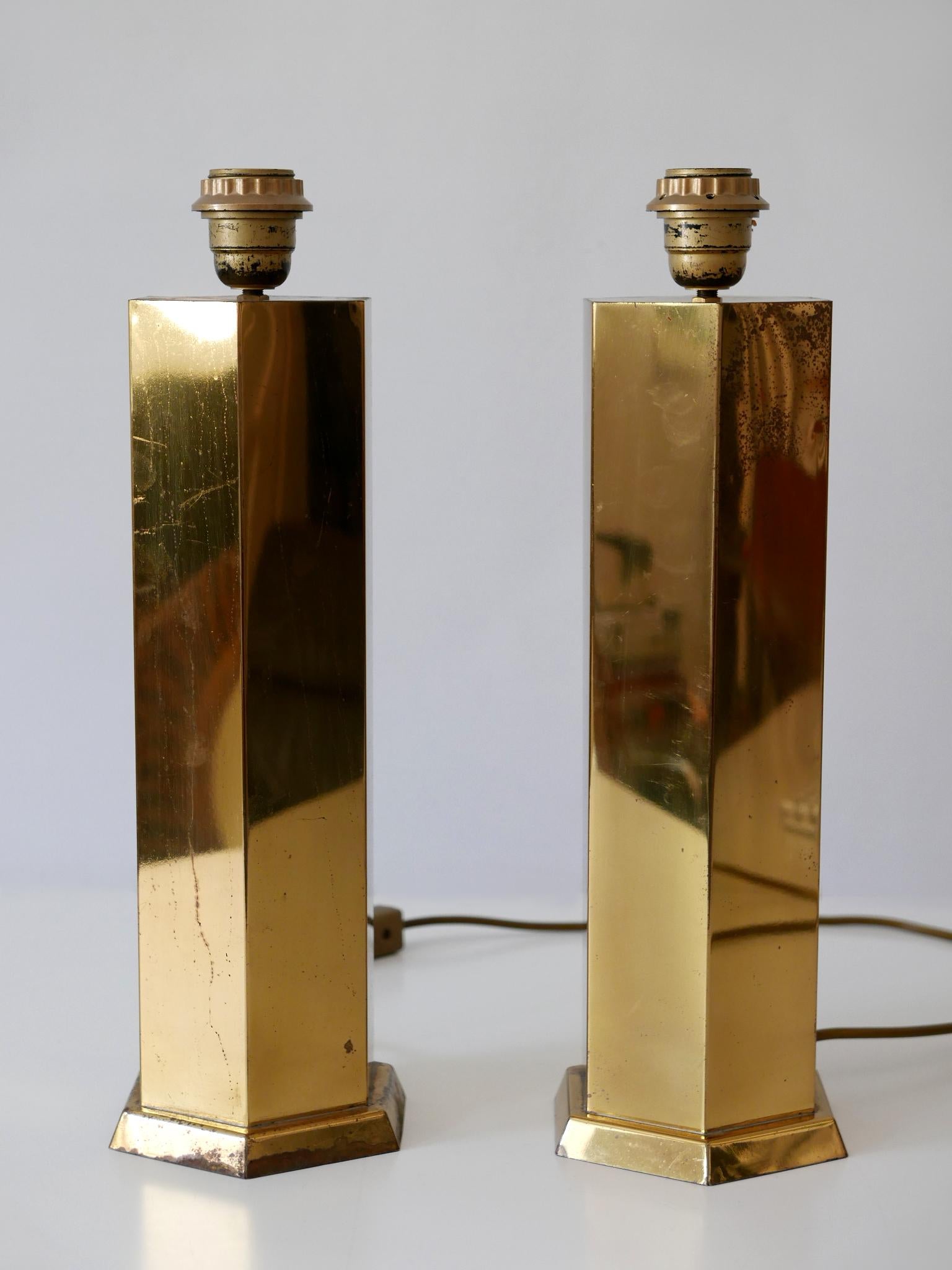 Set of Two Elegant Mid-Century Modern Brass Table Lamps, Germany, 1950s 6