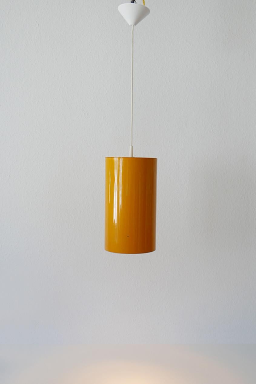 Set di due eleganti lampade a sospensione moderne di Erco, anni '70, Germania in vendita 4