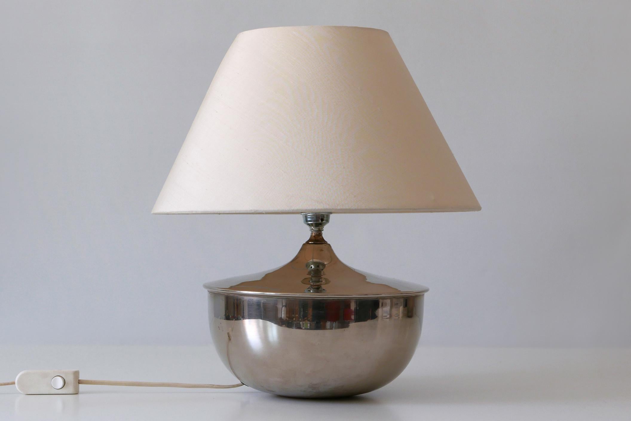 Set of Two Elegant Mid-Century Modern Table Lamps 1970s Germany 8