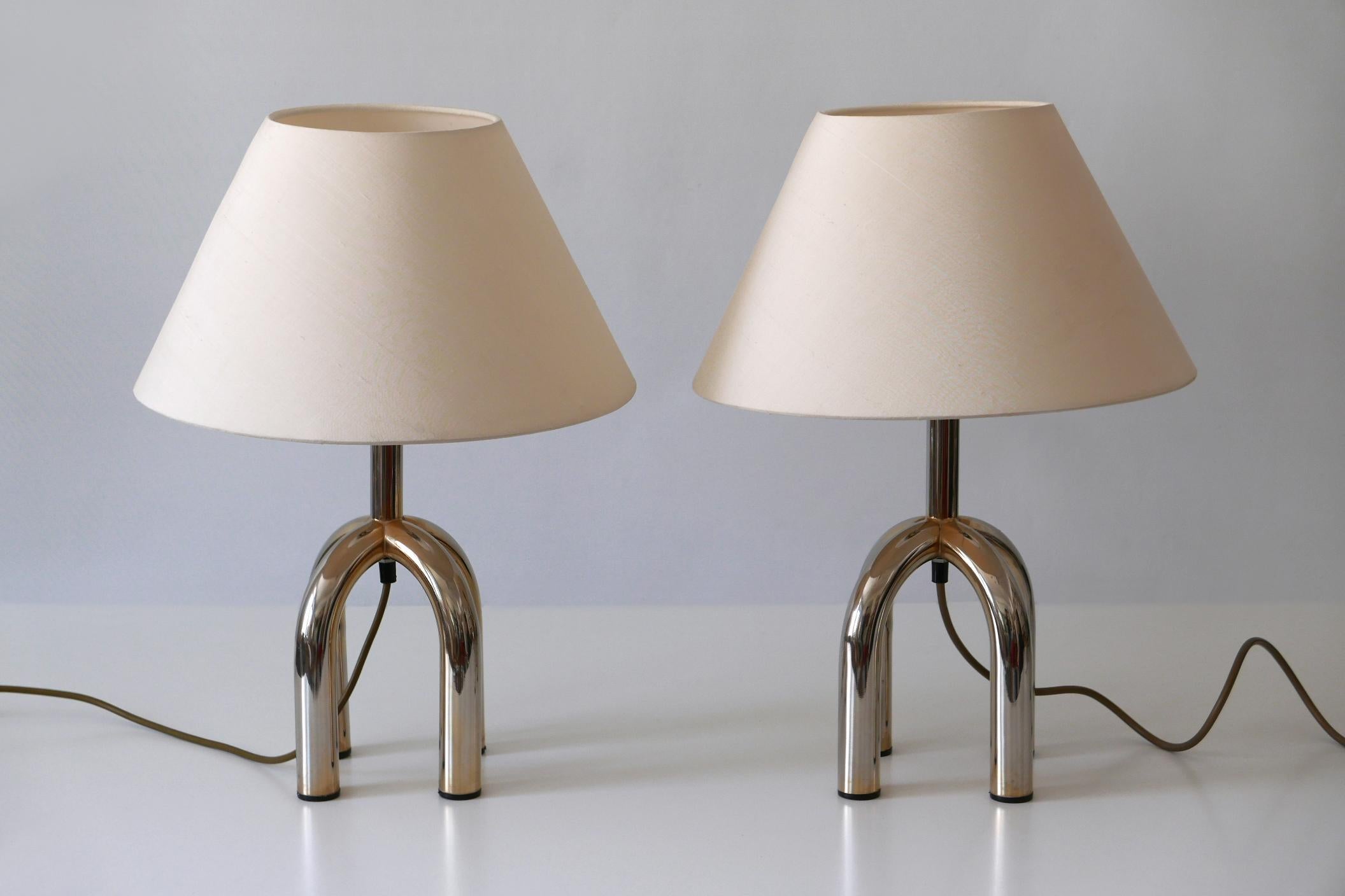 Set of Two Elegant Mid-Century Modern Table Lamps, 1970s, Germany 13