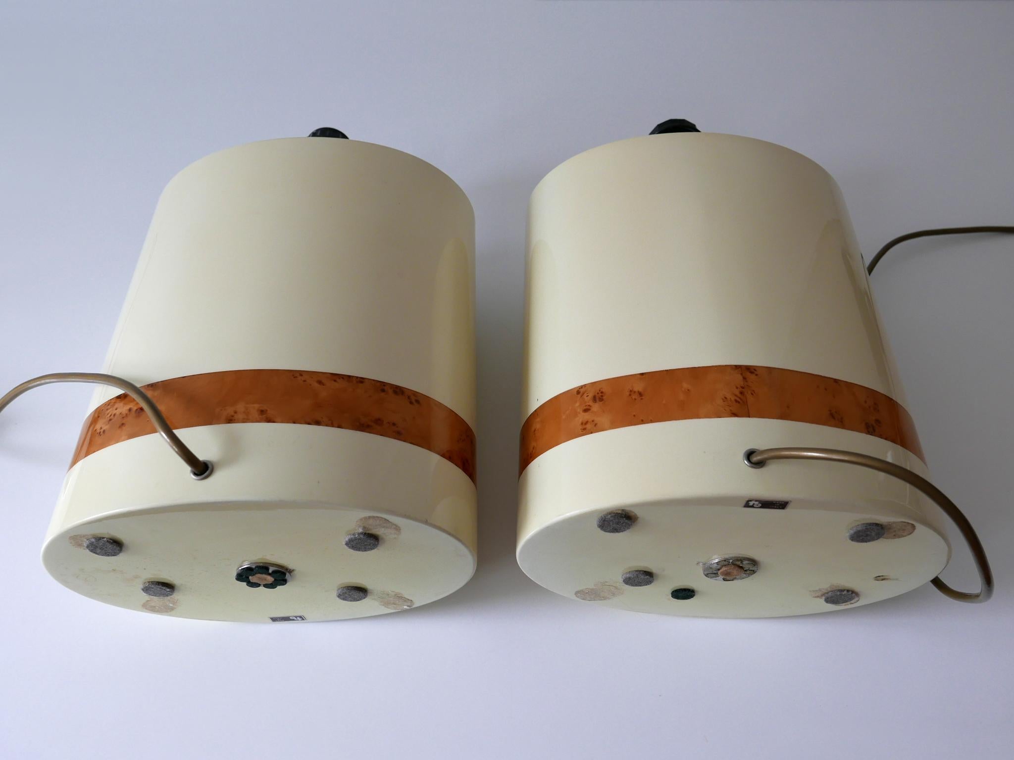 Ensemble de deux lampes de table élégantes de style mi-siècle moderne par Tommaso Barbi, Italie, 1970 en vente 12