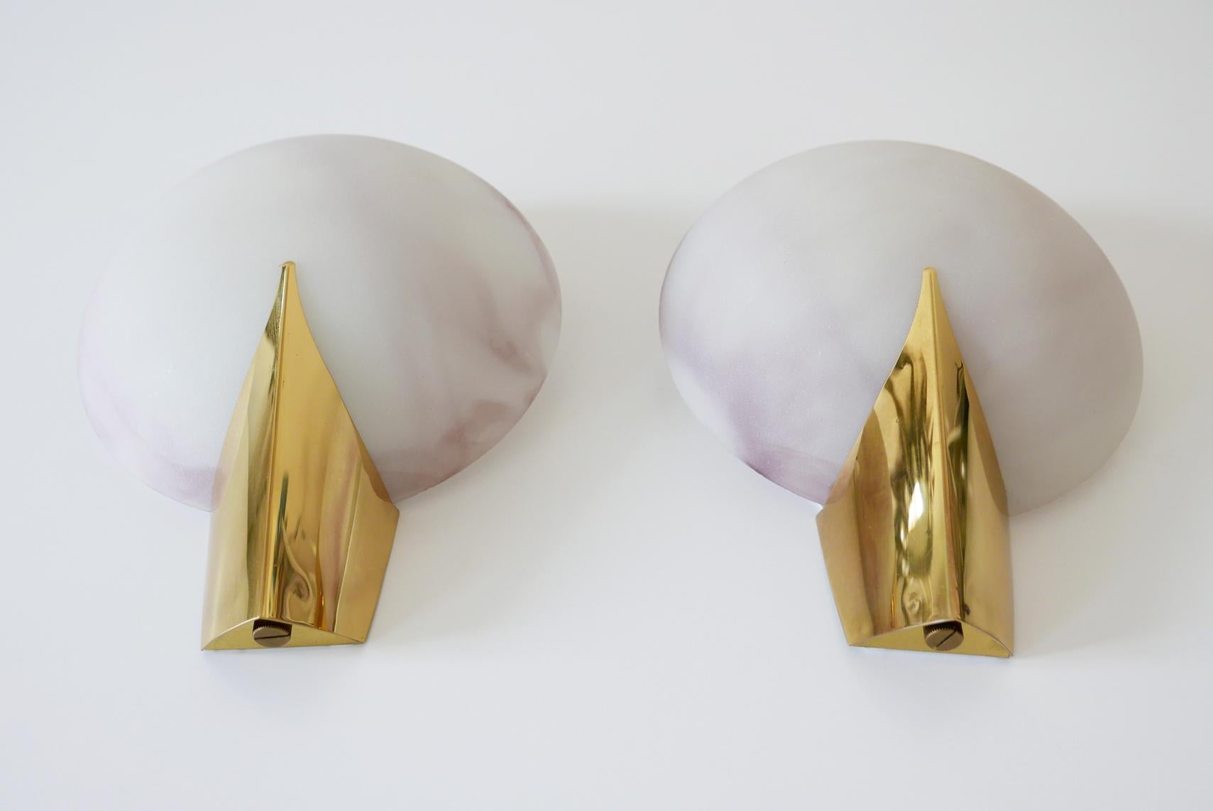 Set of Two Elegant Modernist Wall Lamps or Sconces by J.T. Kalmar, 1980s Austria In Good Condition For Sale In Munich, DE