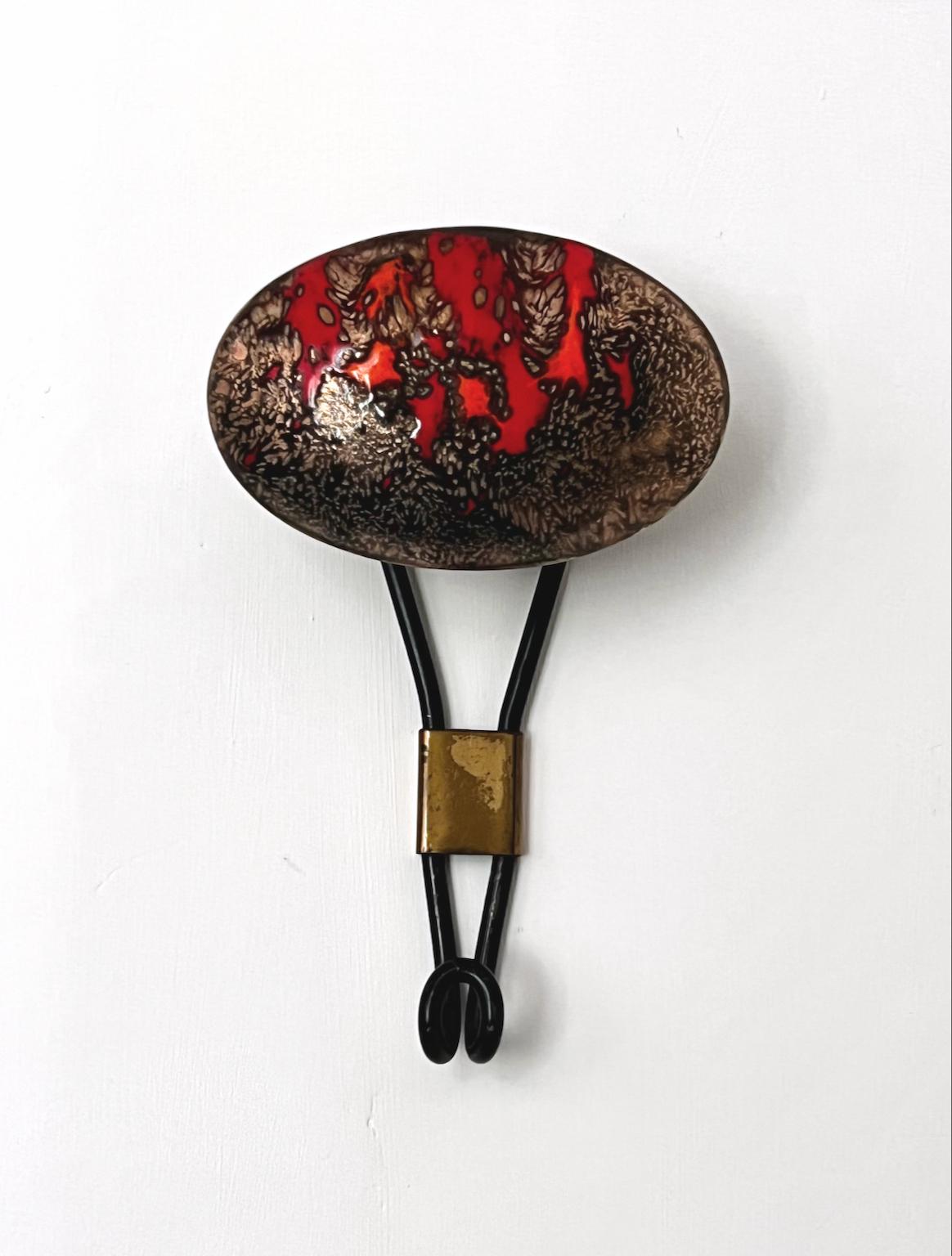Set of Two Enamel Coat Hooks, Italy Mid-20th Century For Sale 2