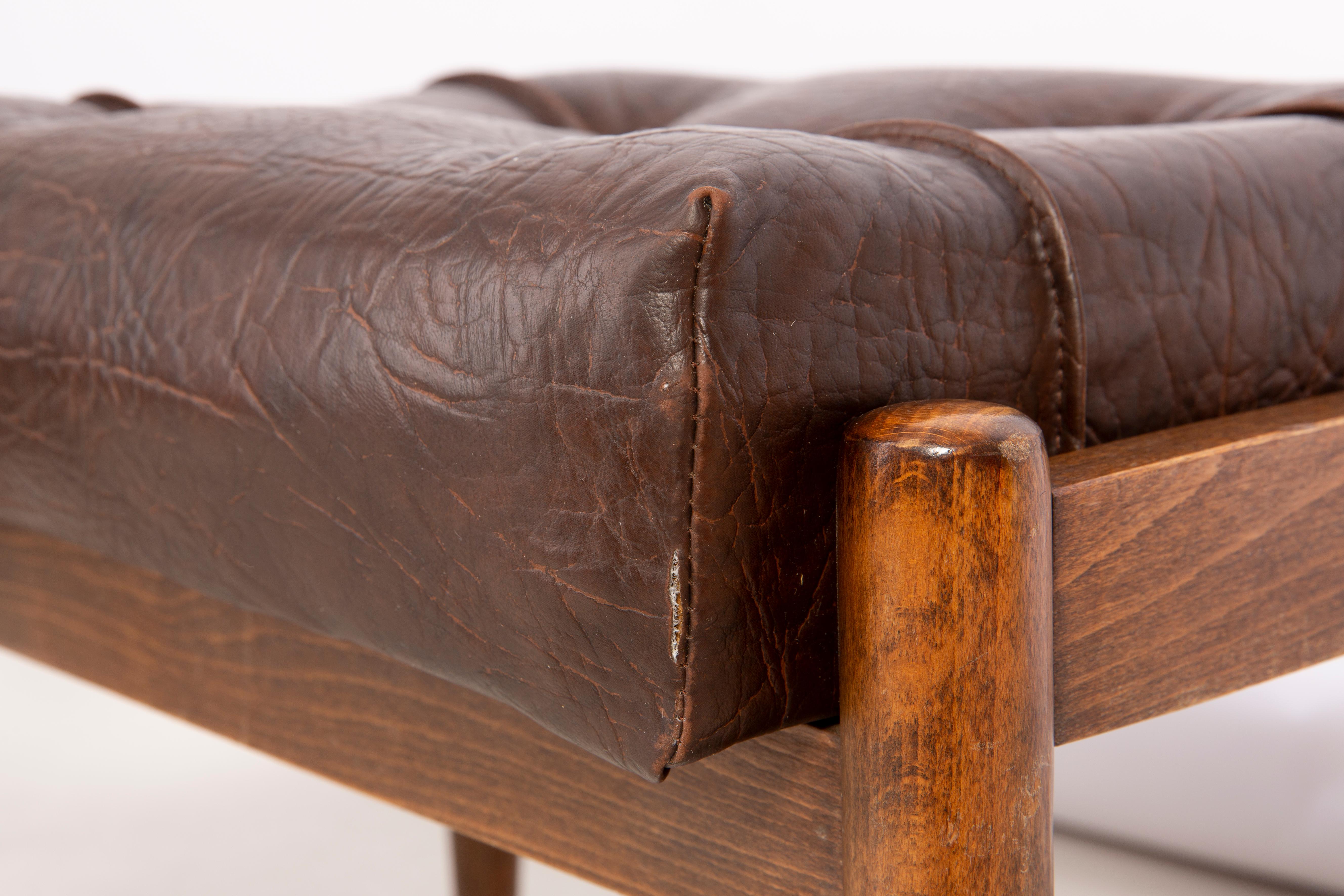 Set of Two Faux Leather Brown Vintage Stools, Edmund Homa, 1960s For Sale 6