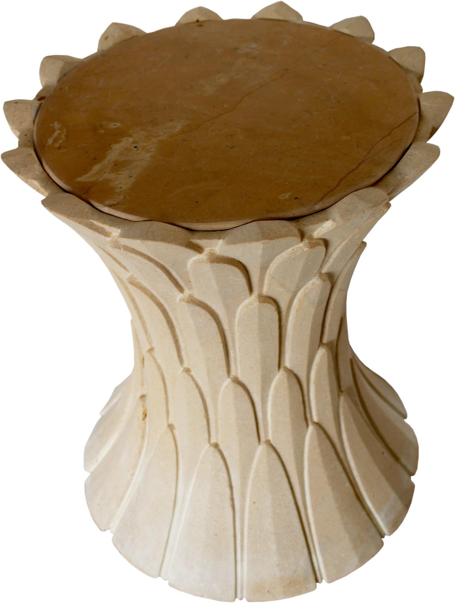 Hand-Carved Set of Two Feathers Side Tables in Jaisalmer Stone Handcrafted in India For Sale