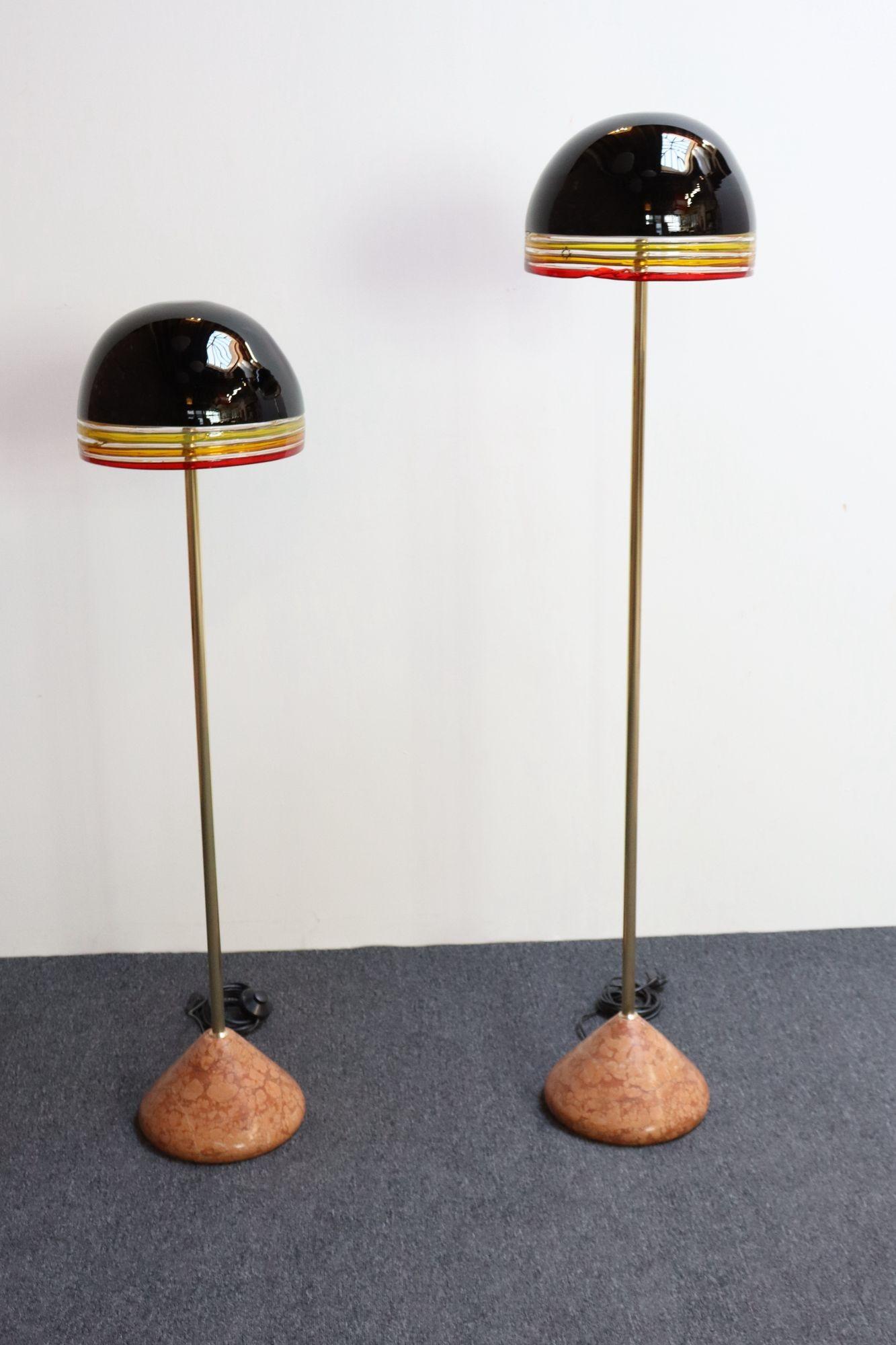 Set di due lampade da terra 