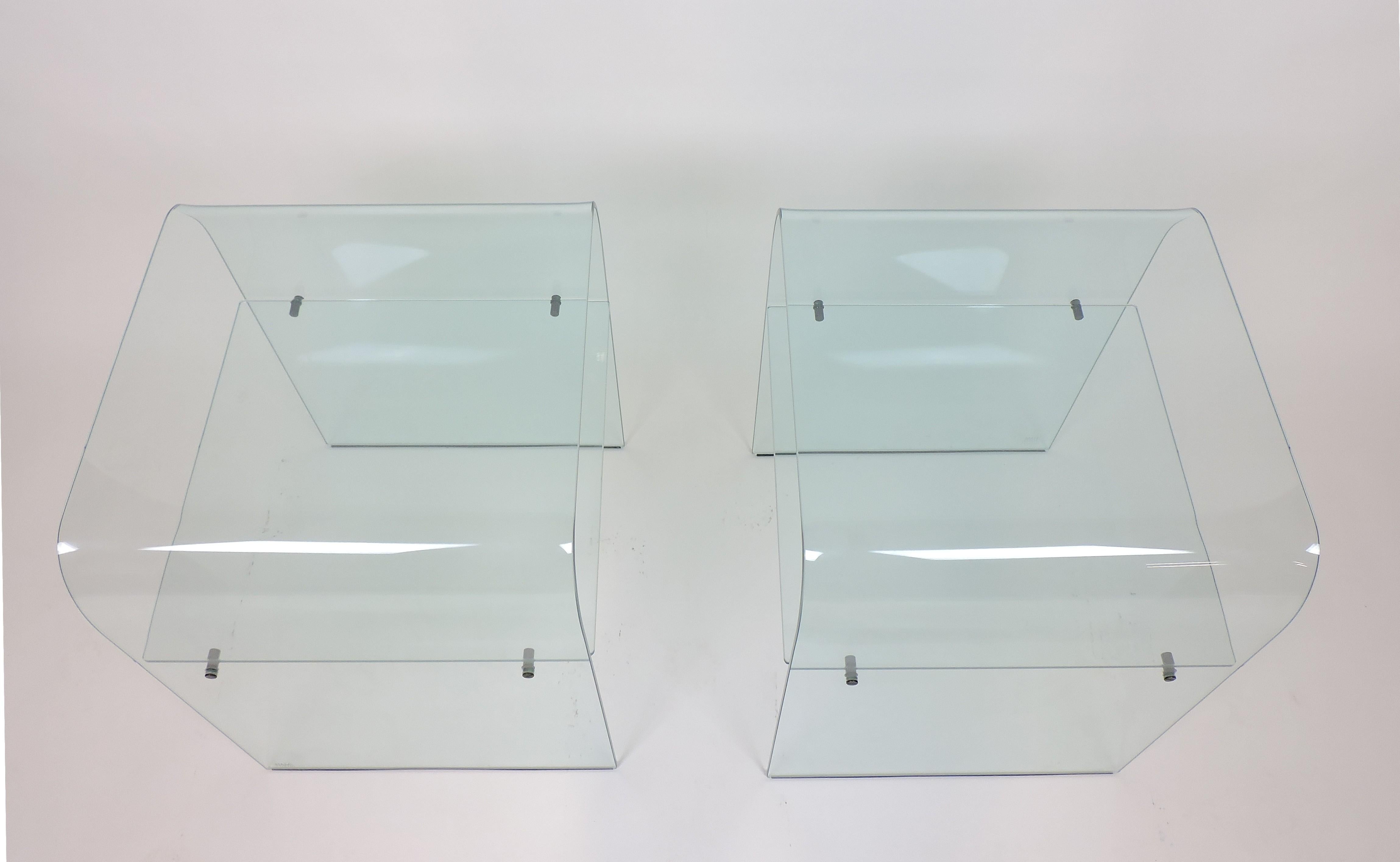 Set of Two FIAM Italia Clear Glass End Tables or Nightstands with Shelves In Excellent Condition In Chesterfield, NJ