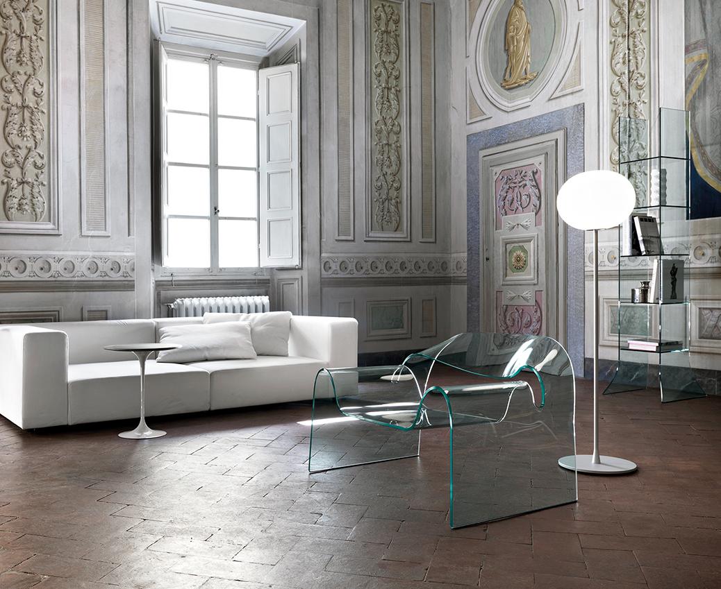 Set aus zwei Fiam Italia Ghost Glas Stühlen  von Cini Boeri - Anpassbare Farben (21. Jahrhundert und zeitgenössisch) im Angebot