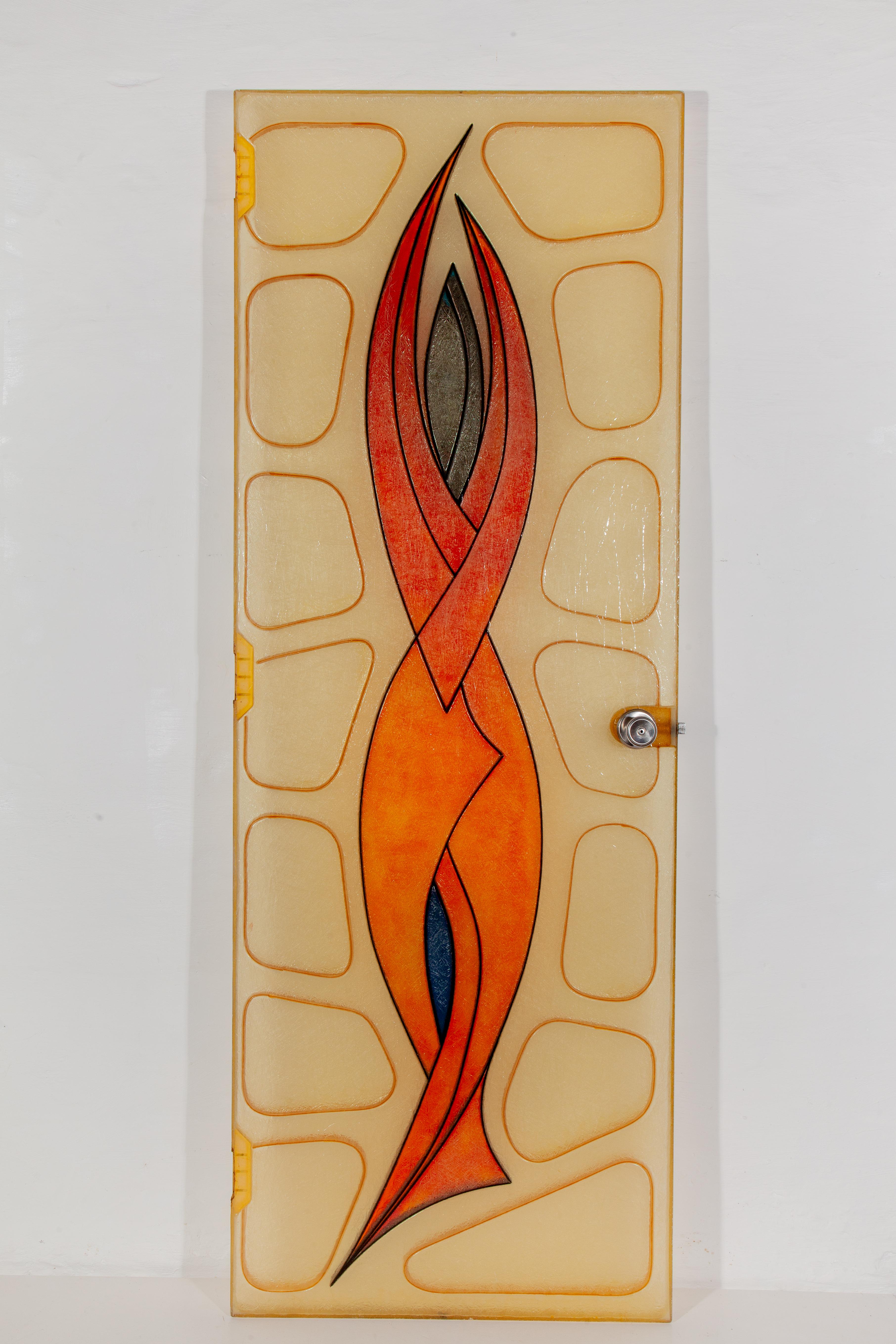 Mid-Century moderno Set di due porte per interni in fibra di vetro con figure stilizzate, anni '70, Belgio in vendita