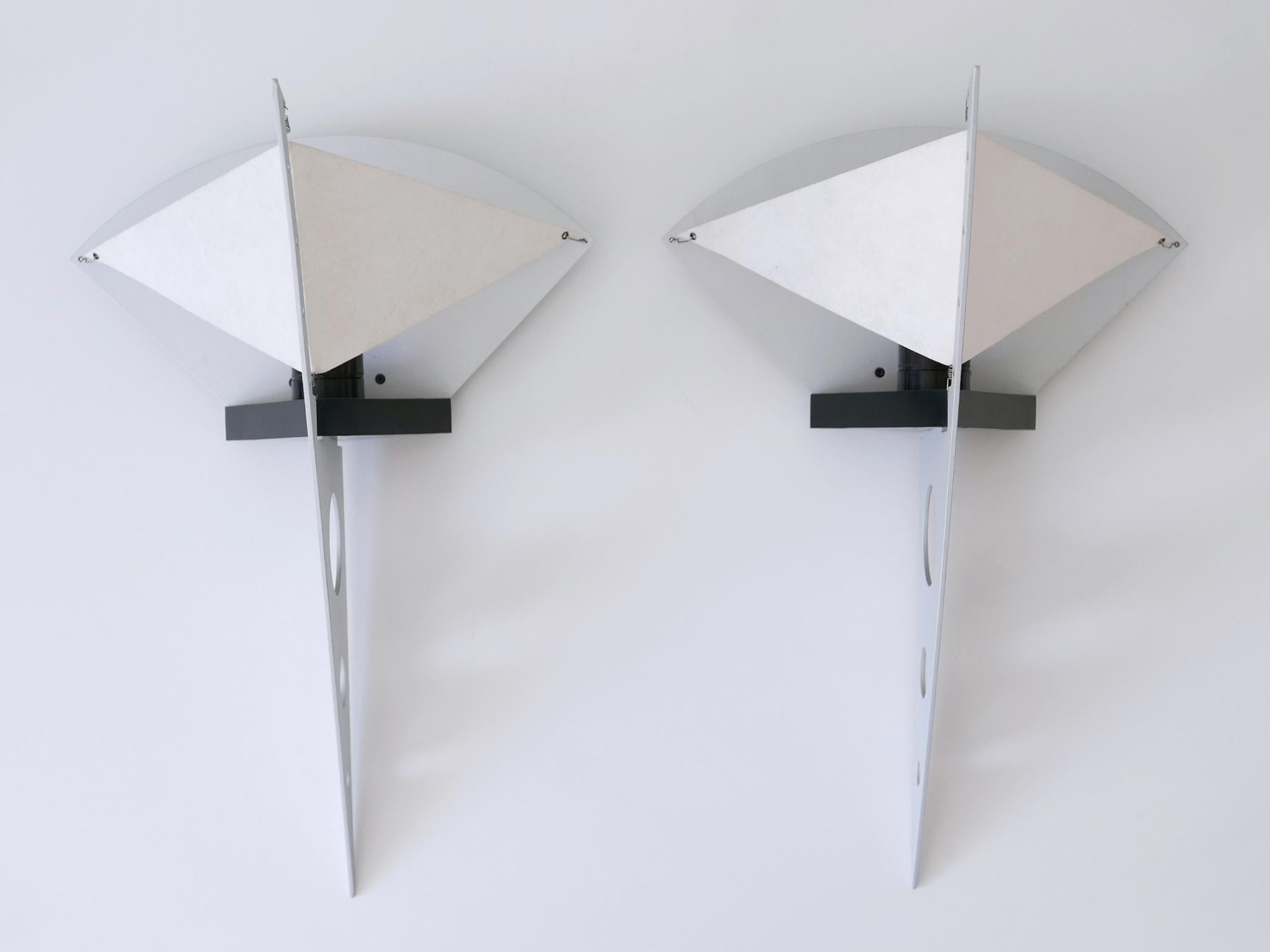 Post-Modern Set of Two 'Filicudara' Sconces by Steve Lombardi für Artemide Italy 1980s For Sale