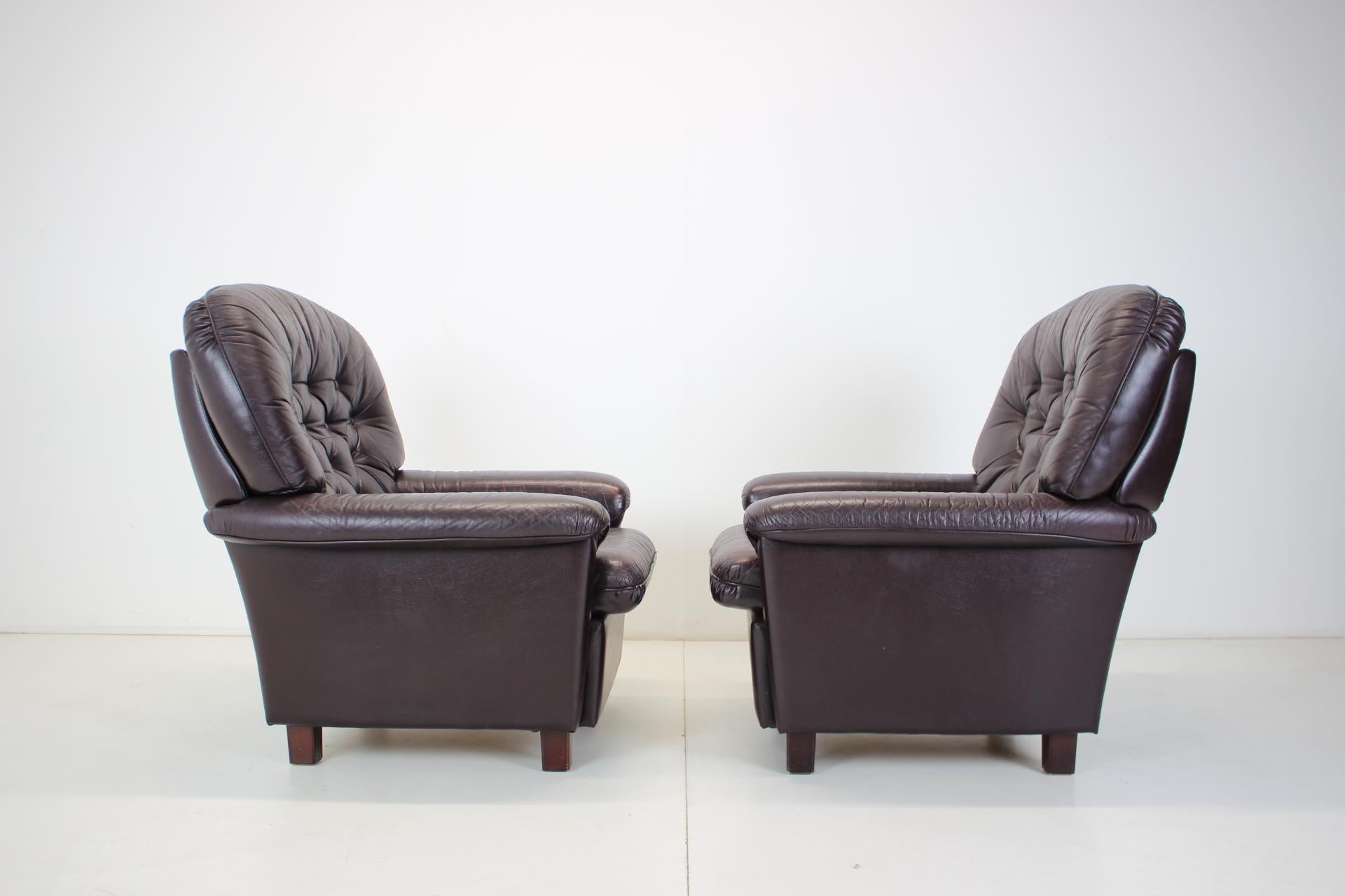 Set of Two Finland Armchairs, 1980s For Sale 2