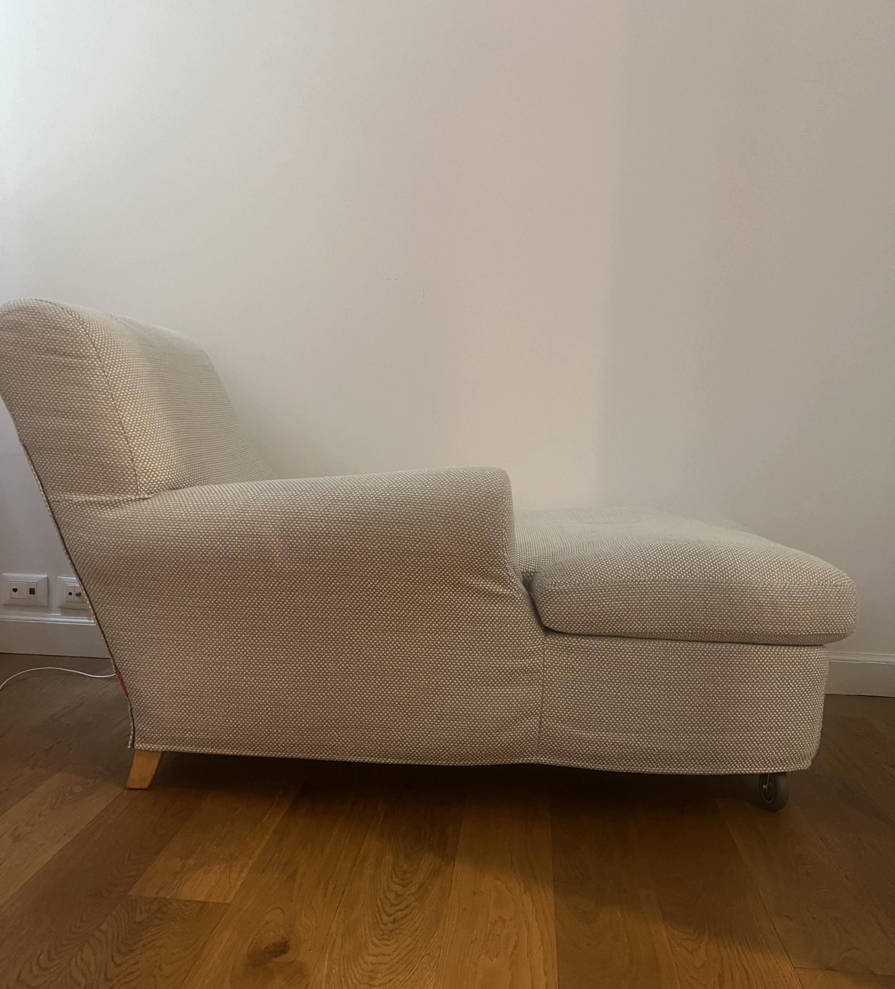 Conjunto de dos Chaise Longue/Dormeuse Flexform Fabricadas en Italia en la década de 2012 ca Tela en venta