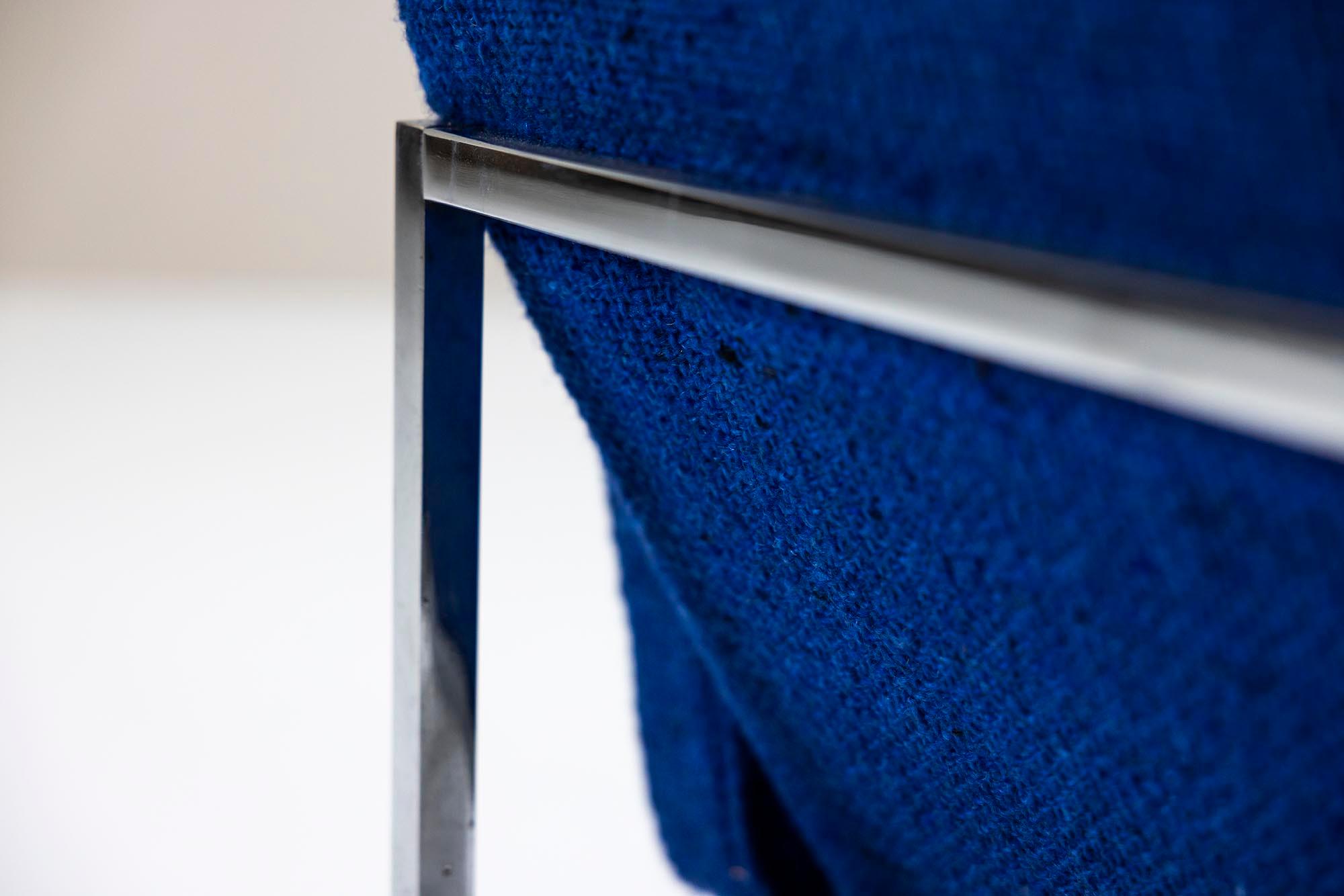 Ensemble de deux fauteuils Florence Knoll en tapisserie bleue d'origine, États-Unis, années 1950 en vente 6