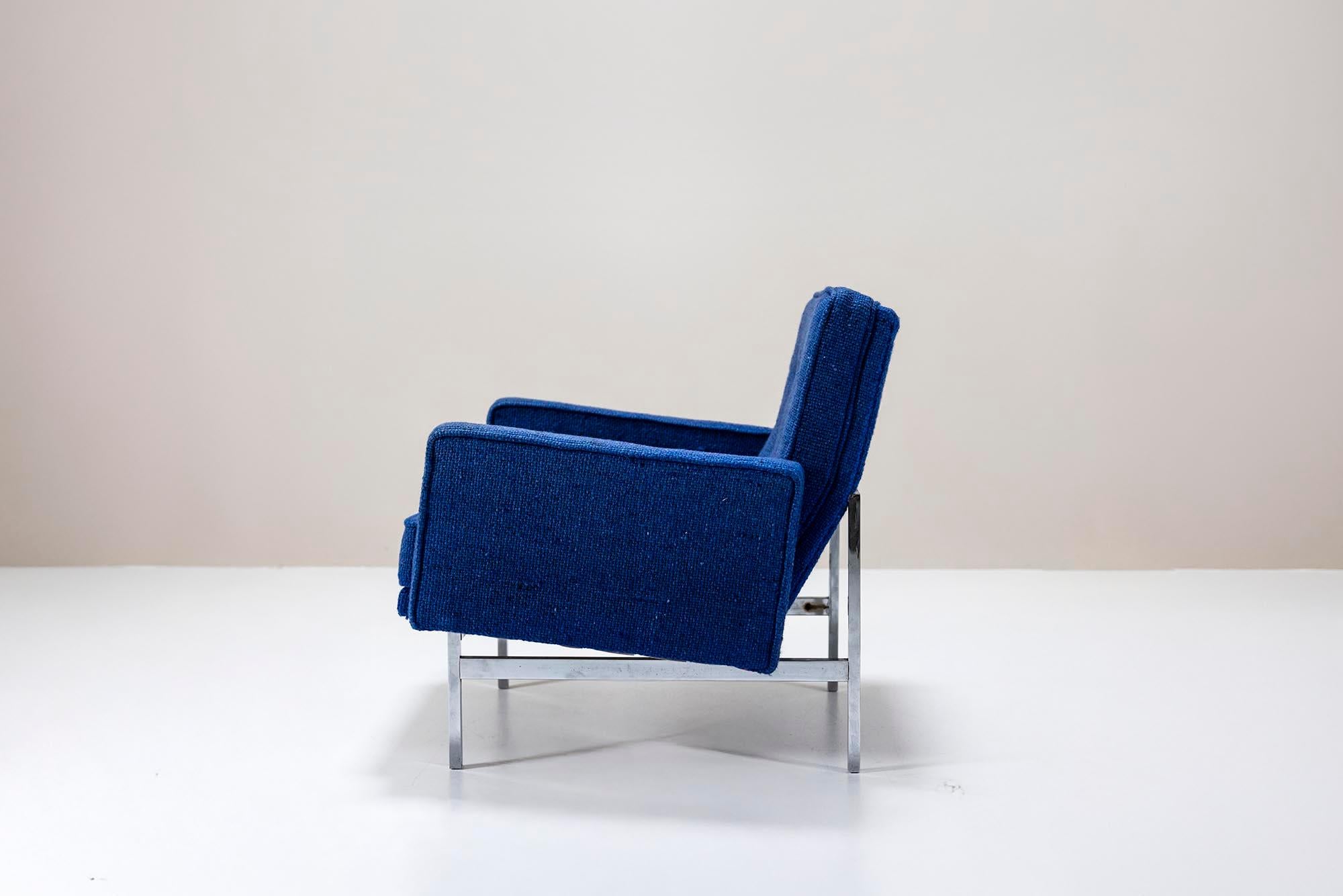 Ensemble de deux fauteuils Florence Knoll en tapisserie bleue d'origine, États-Unis, années 1950 en vente 2