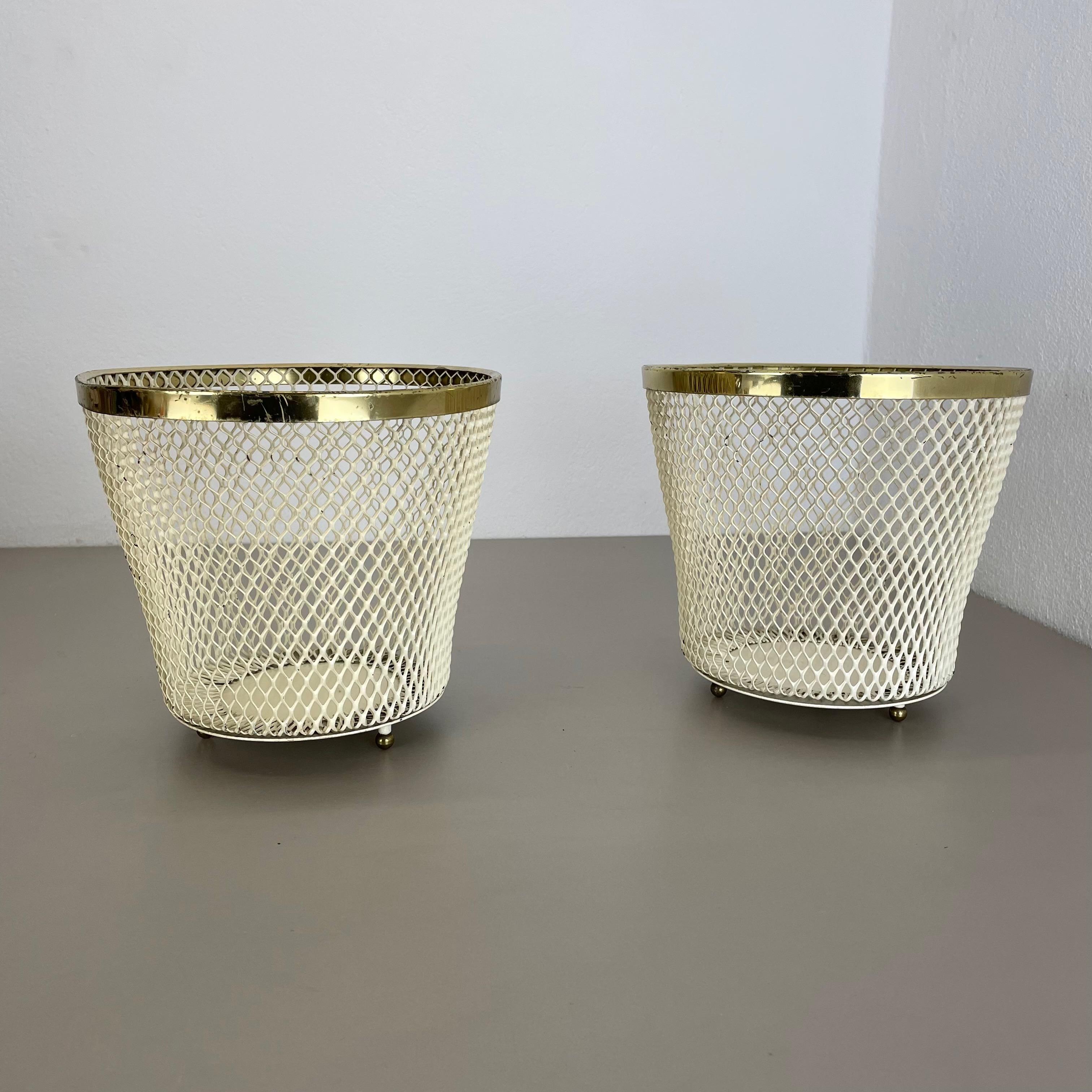 Article:

Set of two modernist metal plant pots.


Design:

Attributed to Mathieu Mategot


Origin: 

France


Description:

This original set of two modernist plant pots vases was produced in the 1950s in France. Its is attributed