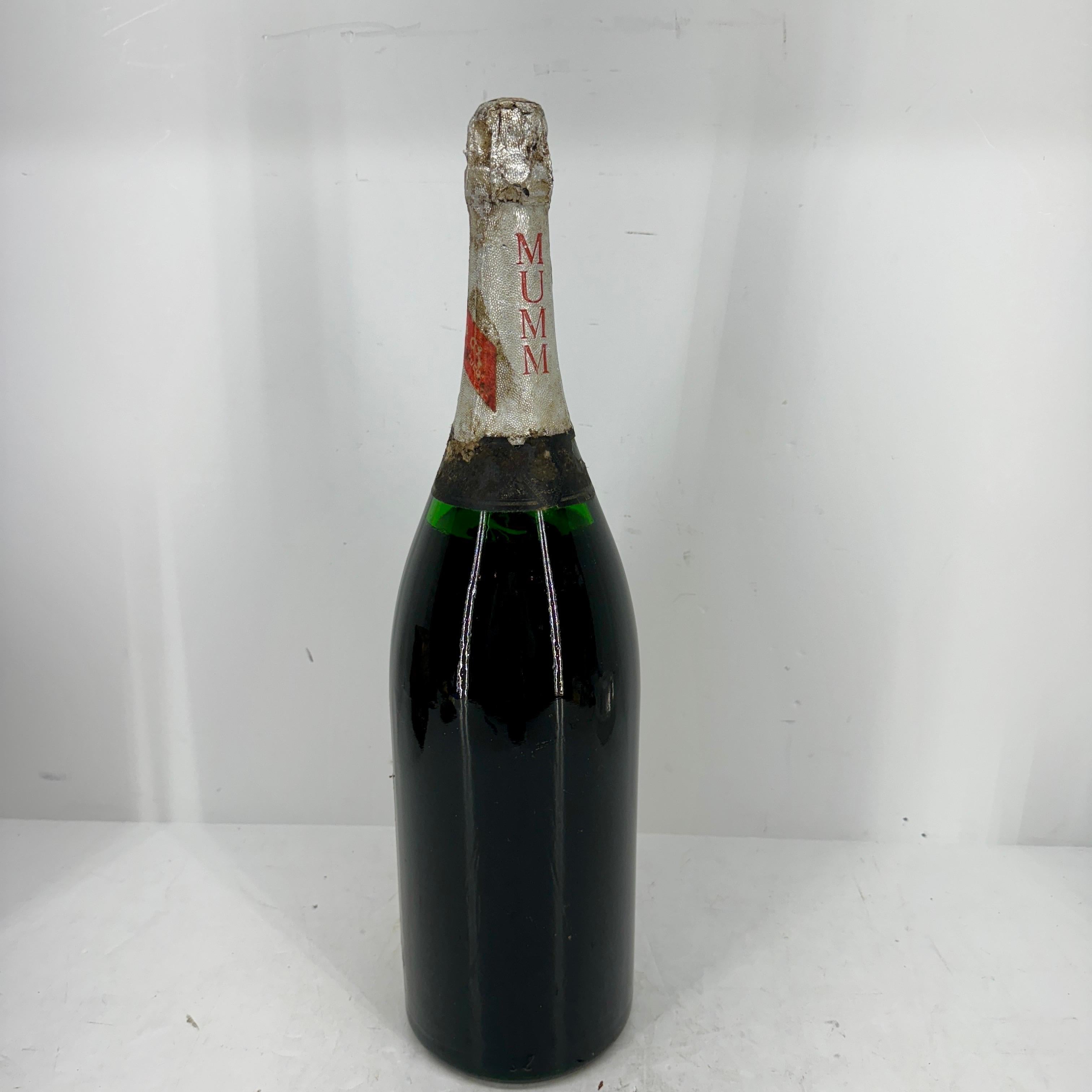 Set of Two French Giant Champagne Wine Bottles, Gordon Rouge and Chauvenet For Sale 3