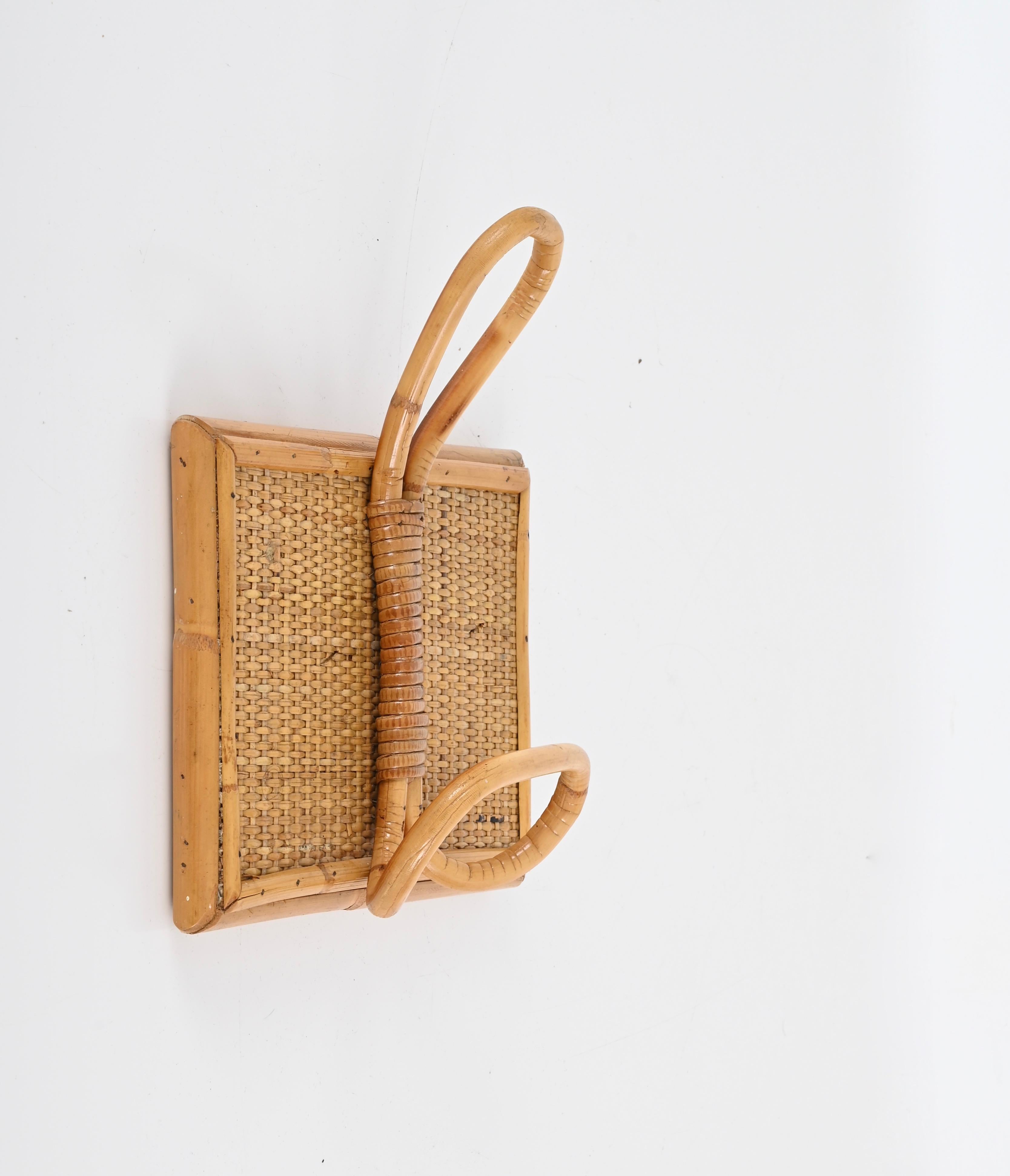 Hand-Crafted Set of Two French Riviera Coat Hooks in Rattan and Bamboo, Italy 1960s