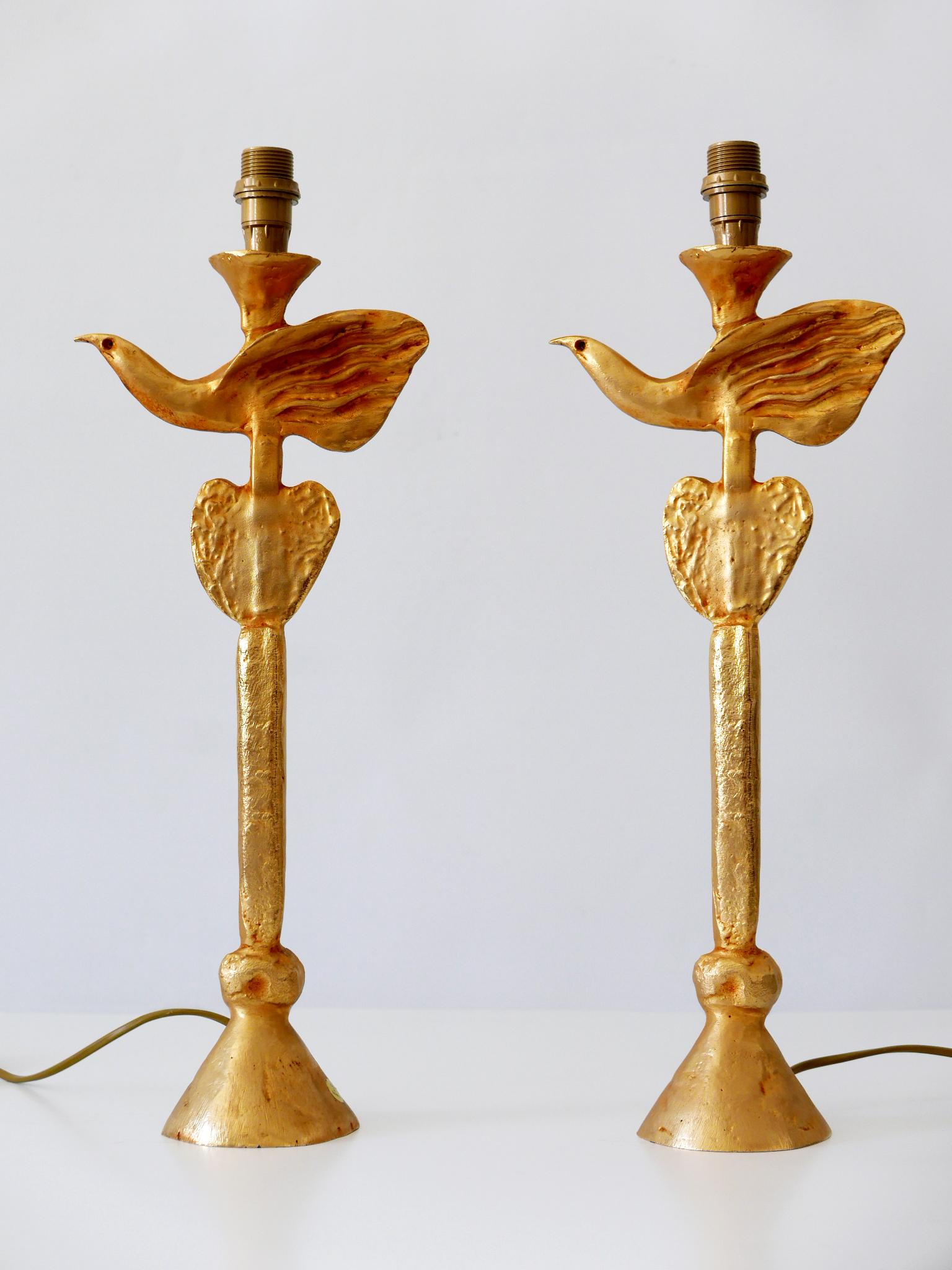 Set of Two Gilt Bronze Dove Table Lamps by Pierre Casenove for Fondica France 4