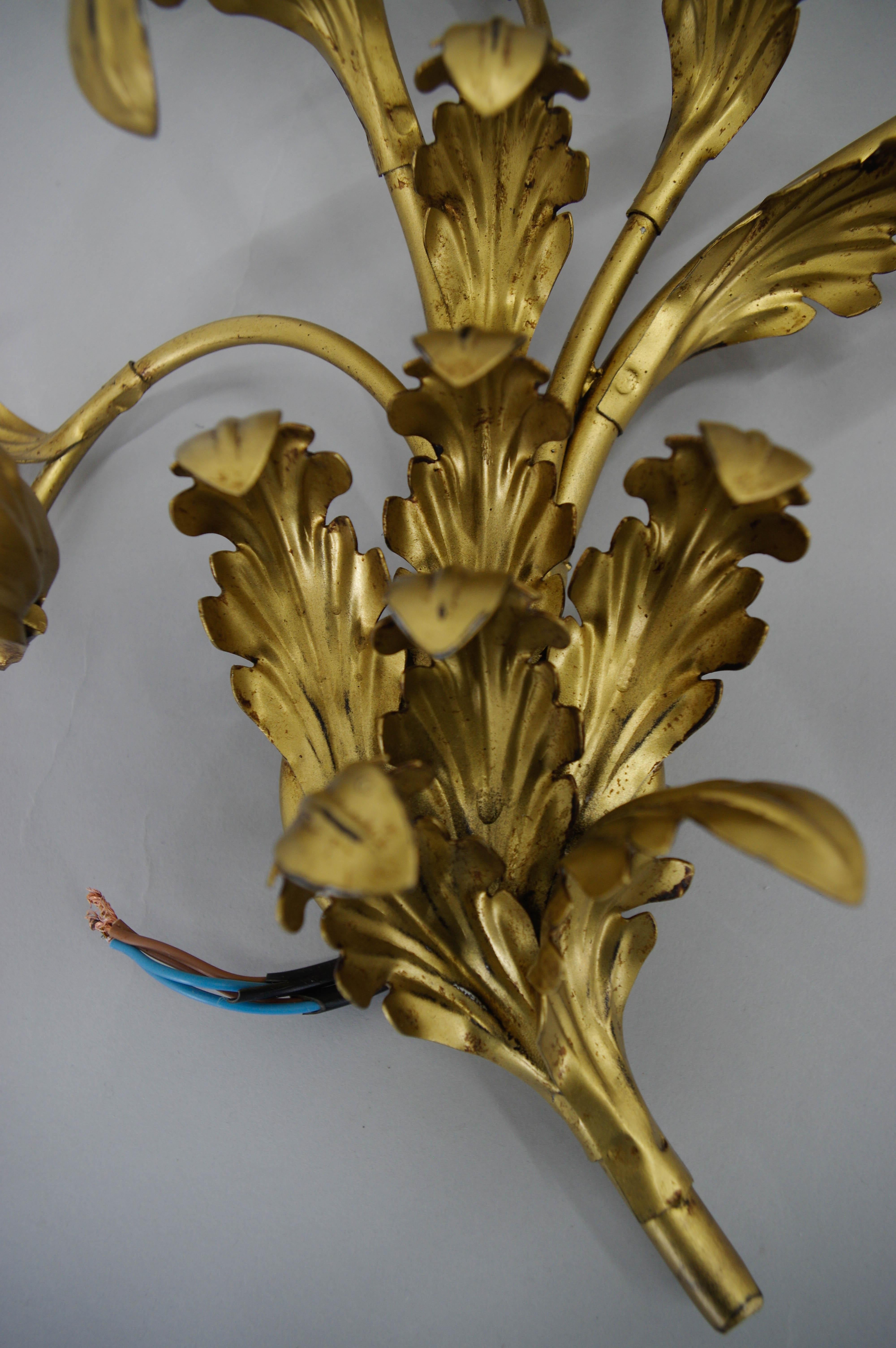 Mid-20th Century Set of Two Gilt Wall Lamps, Italy, 1960s For Sale