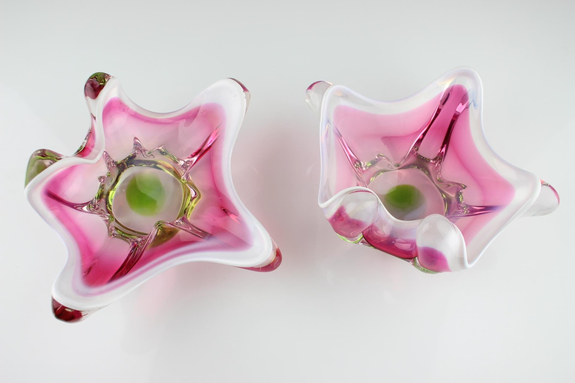 Czech Set of Two Glass Bowls Designed by Josef Hospodka, 1960's For Sale