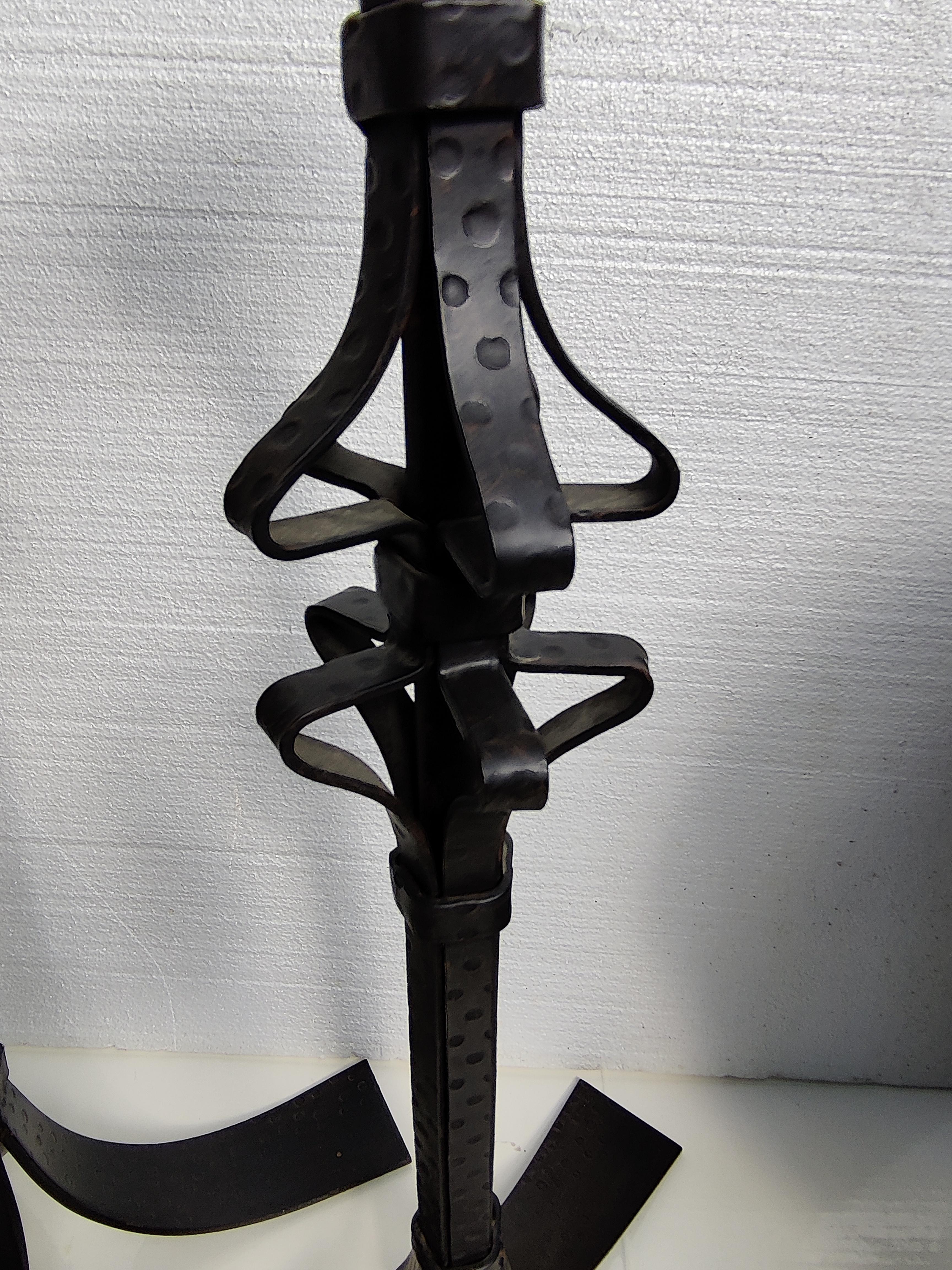 Set of Two Global View Iron Pillar Candle Holders For Sale 1