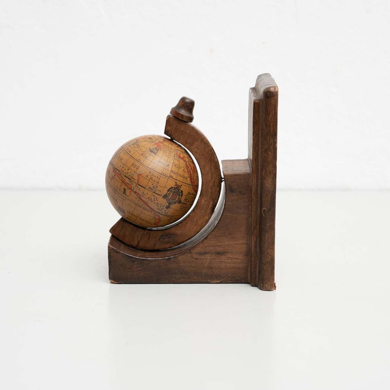 Mid-Century Modern Set of Two Globe Book Ends, circa 1970