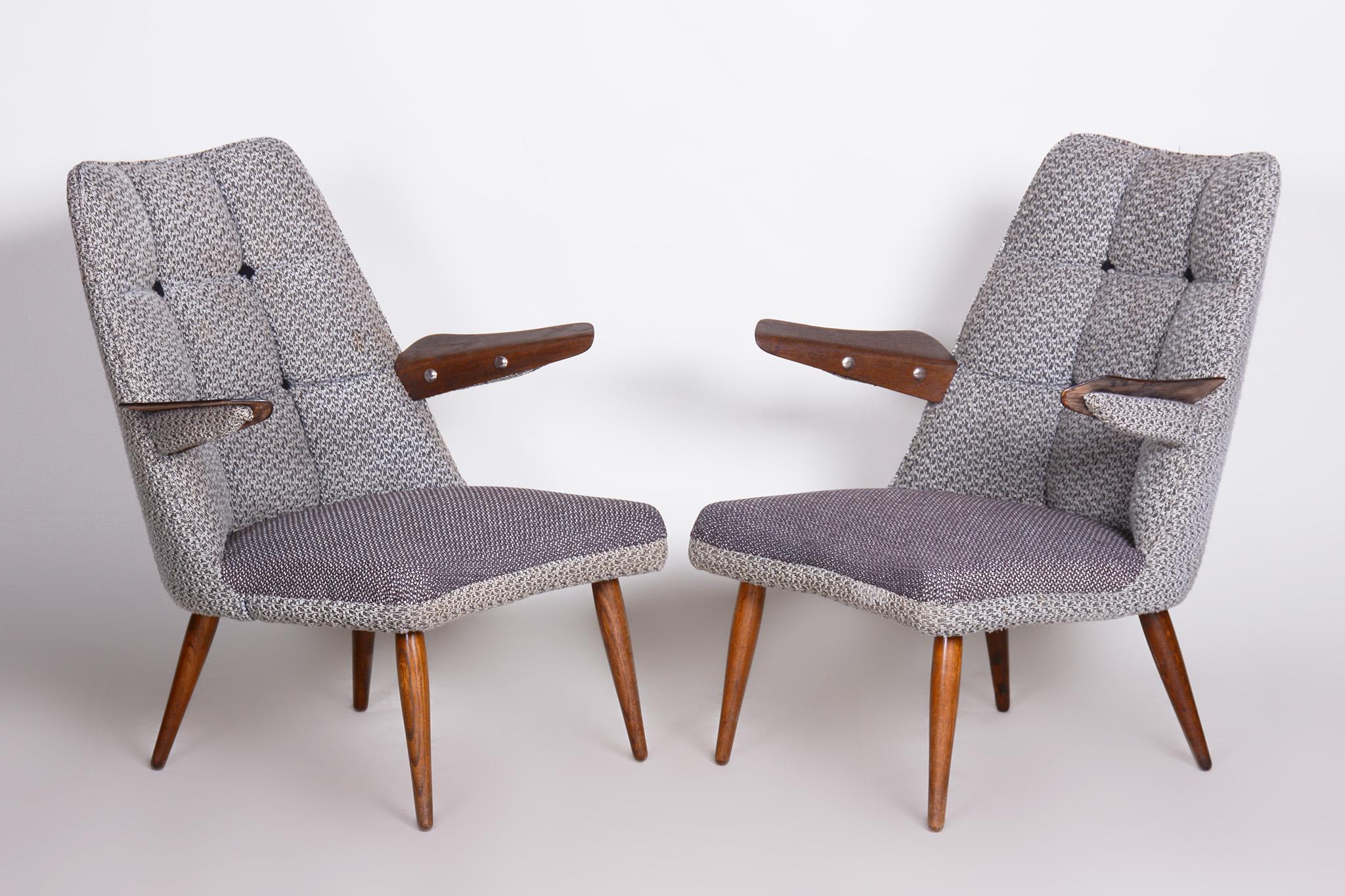 Set of Two Grey Mid Century Armchairs Made in 1950s Czechia, Original Condition For Sale 5