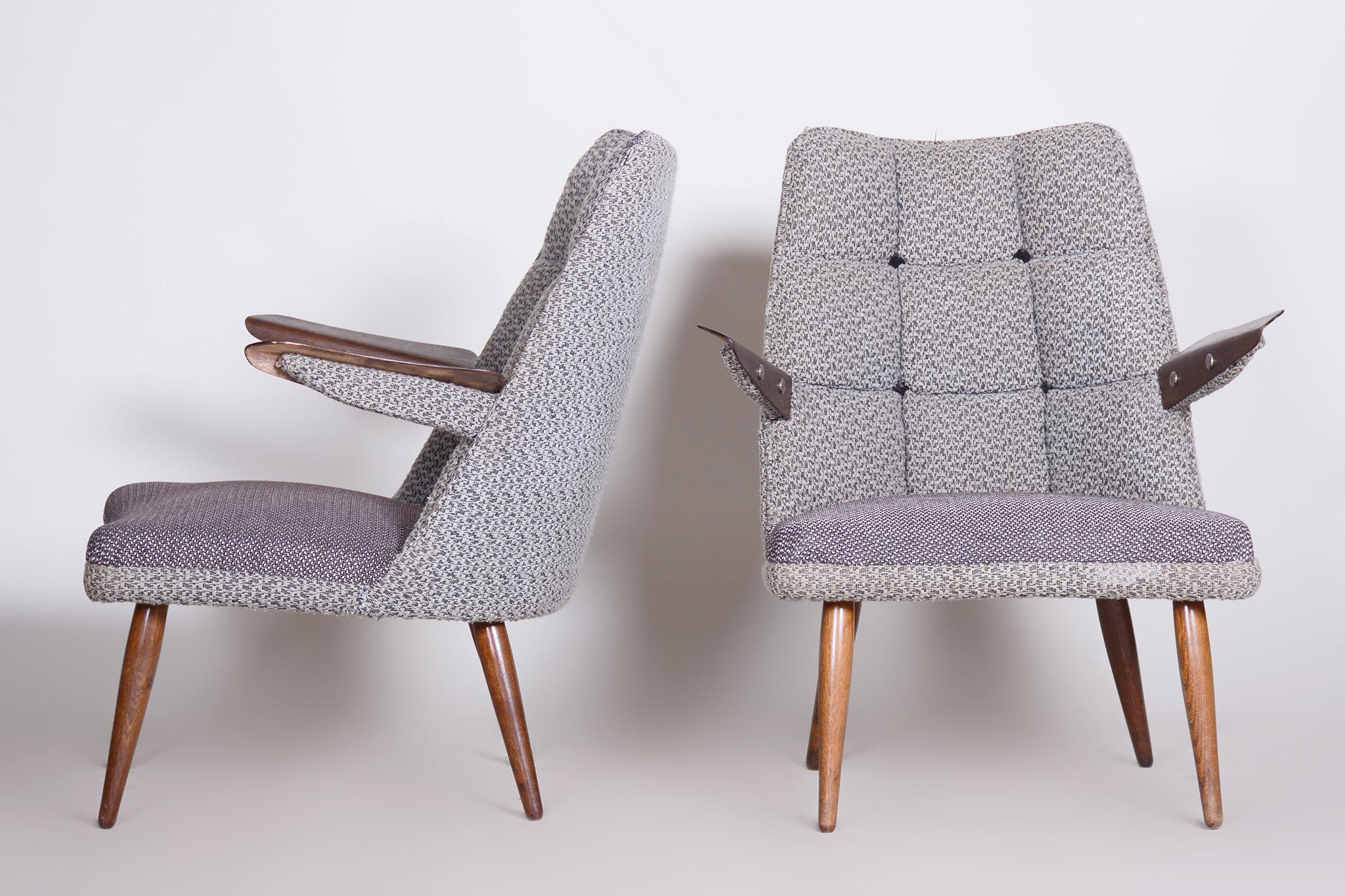 Set of Two Grey Mid Century Armchairs Made in 1950s Czechia, Original Condition For Sale 2