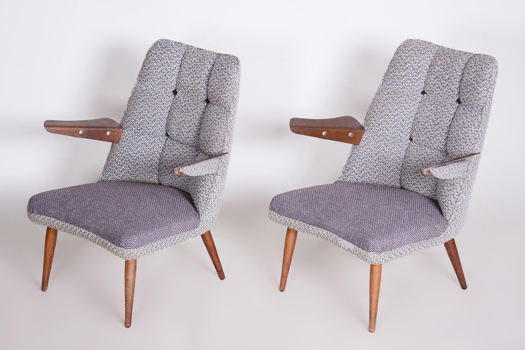 Set of Two Grey Mid Century Armchairs Made in 1950s Czechia, Original Condition For Sale 3
