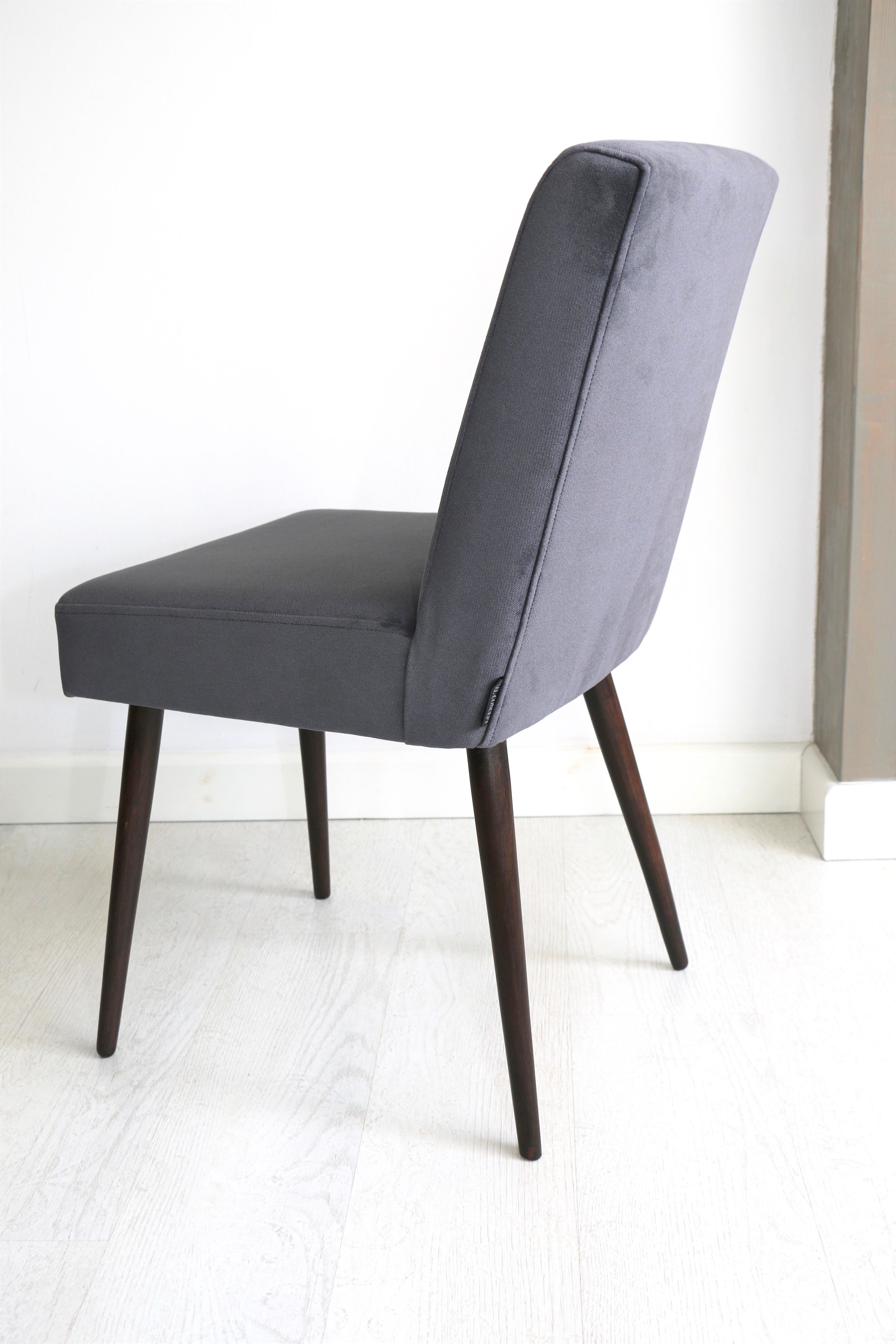 Set of Two Grey Velvet Chairs from 1970s For Sale 1