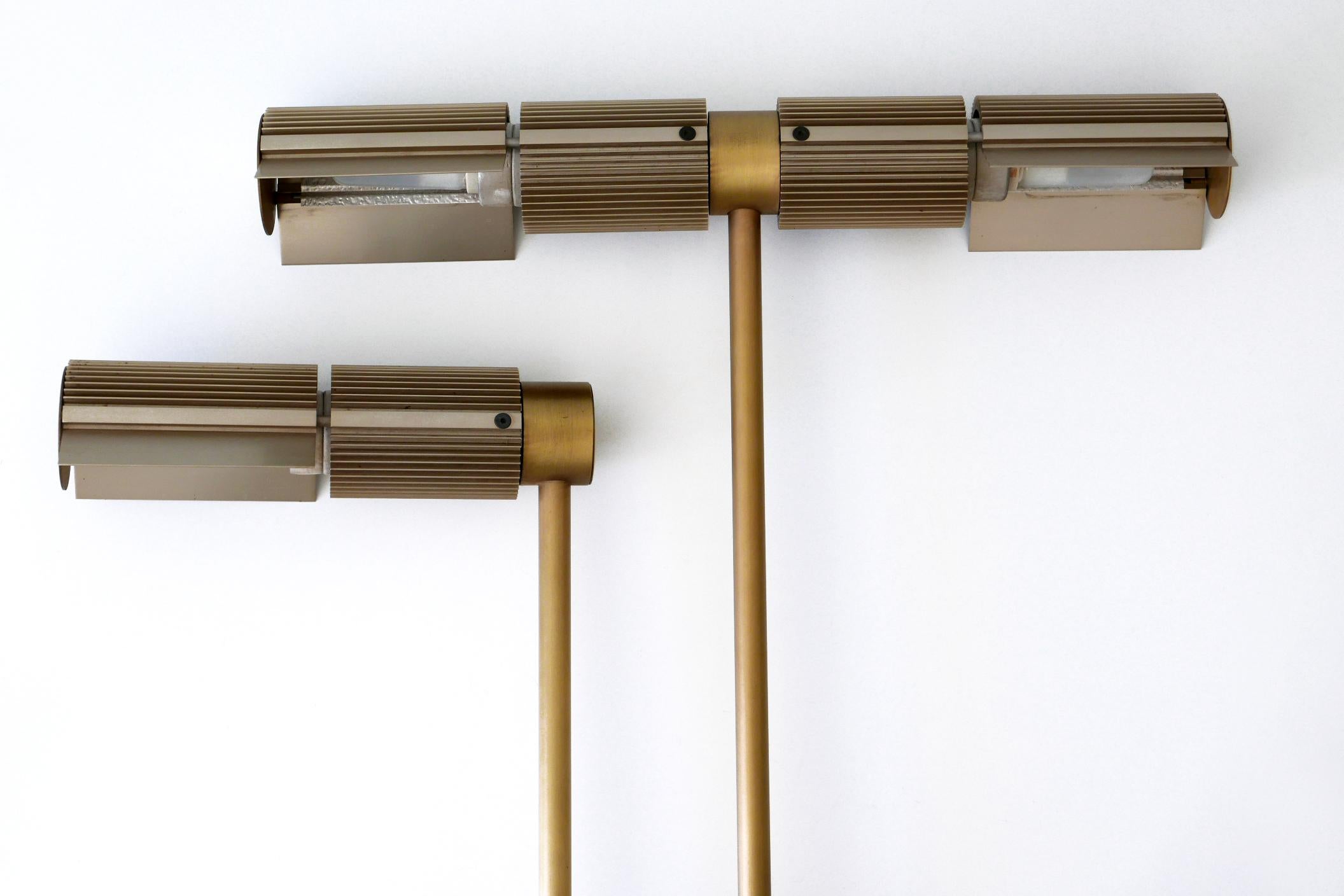 Juego de dos lámparas de pared Haloprofil de V. Frauenknecht para Swisslamps International Aluminio en venta