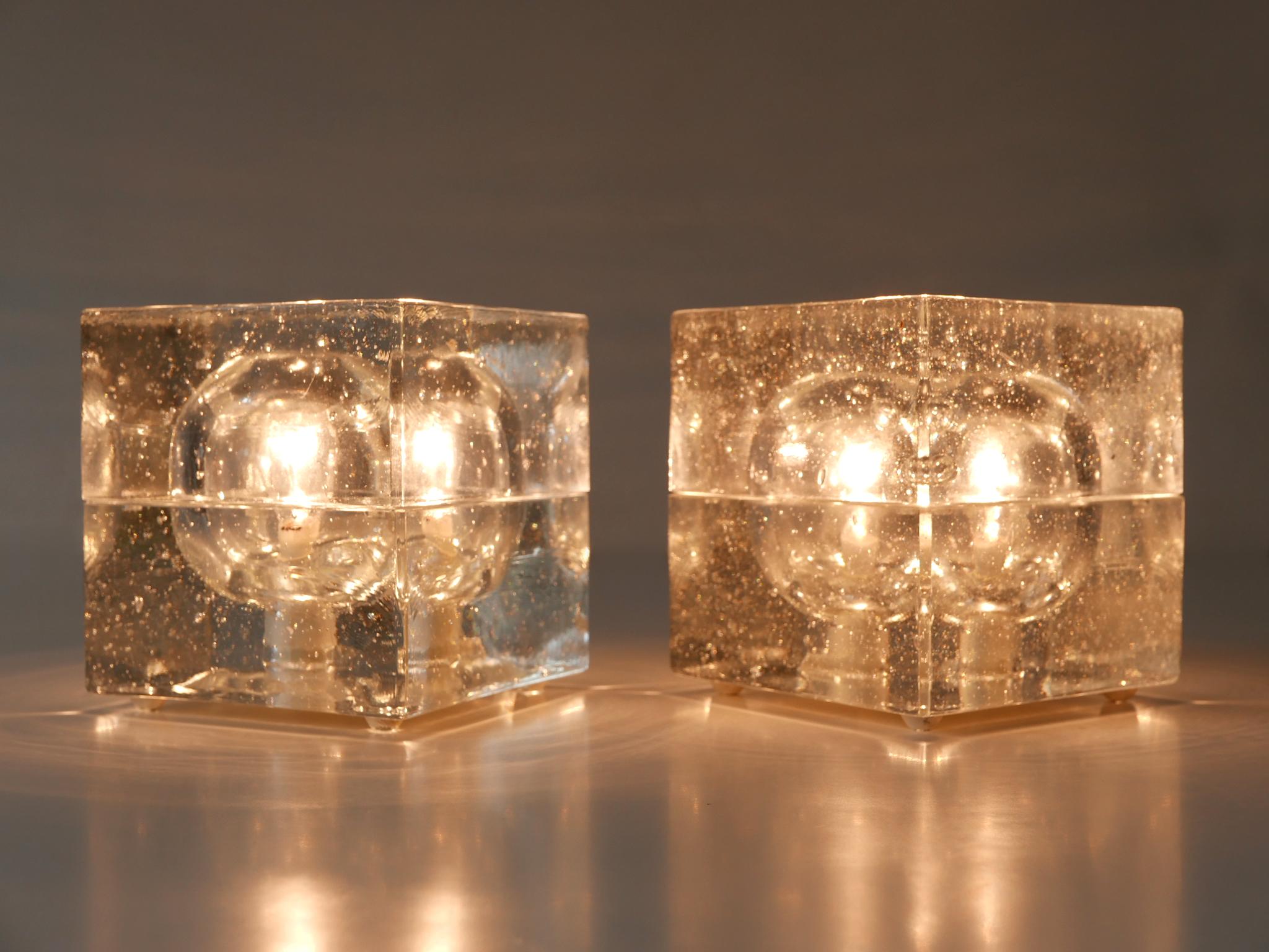 Set of Two Hand Blown Cubic Table Lamps by Müller & Zimmer, 1970s, Germany In Good Condition For Sale In Munich, DE
