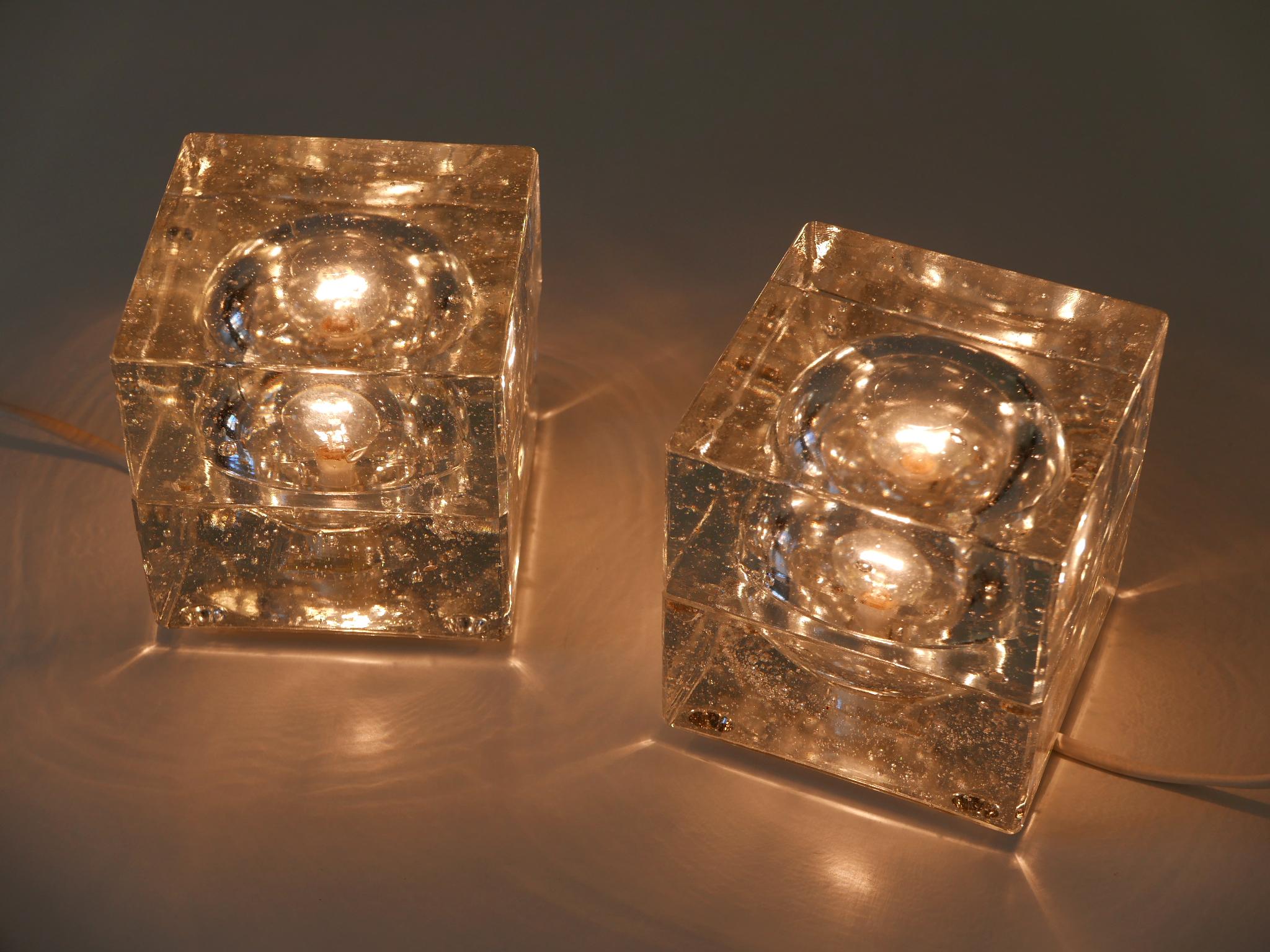 Ensemble de deux lampes de table en forme de glaçons soufflés à la main par Müller & Zimmer Allemagne en vente 3