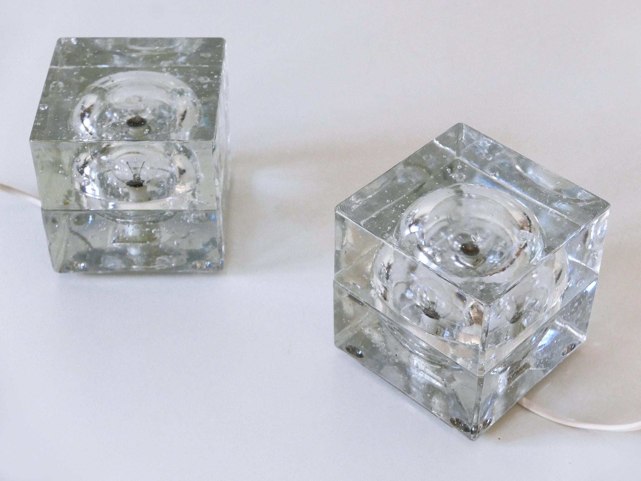 Verre brun Ensemble de deux lampes de table en forme de glaçons soufflés à la main par Müller & Zimmer Allemagne en vente