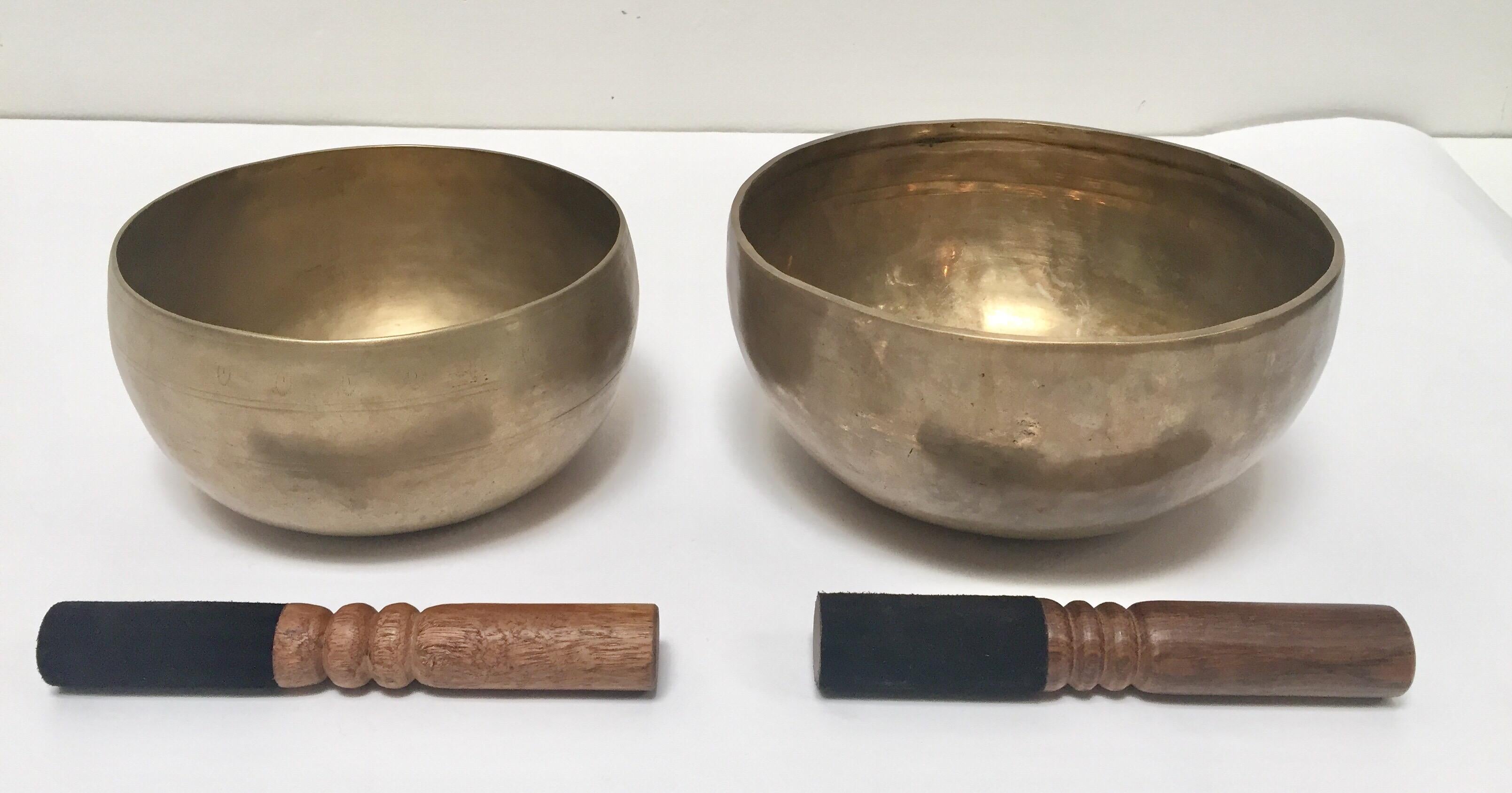 Set of Two Hand-Hammered Brass Singing Bowls 7