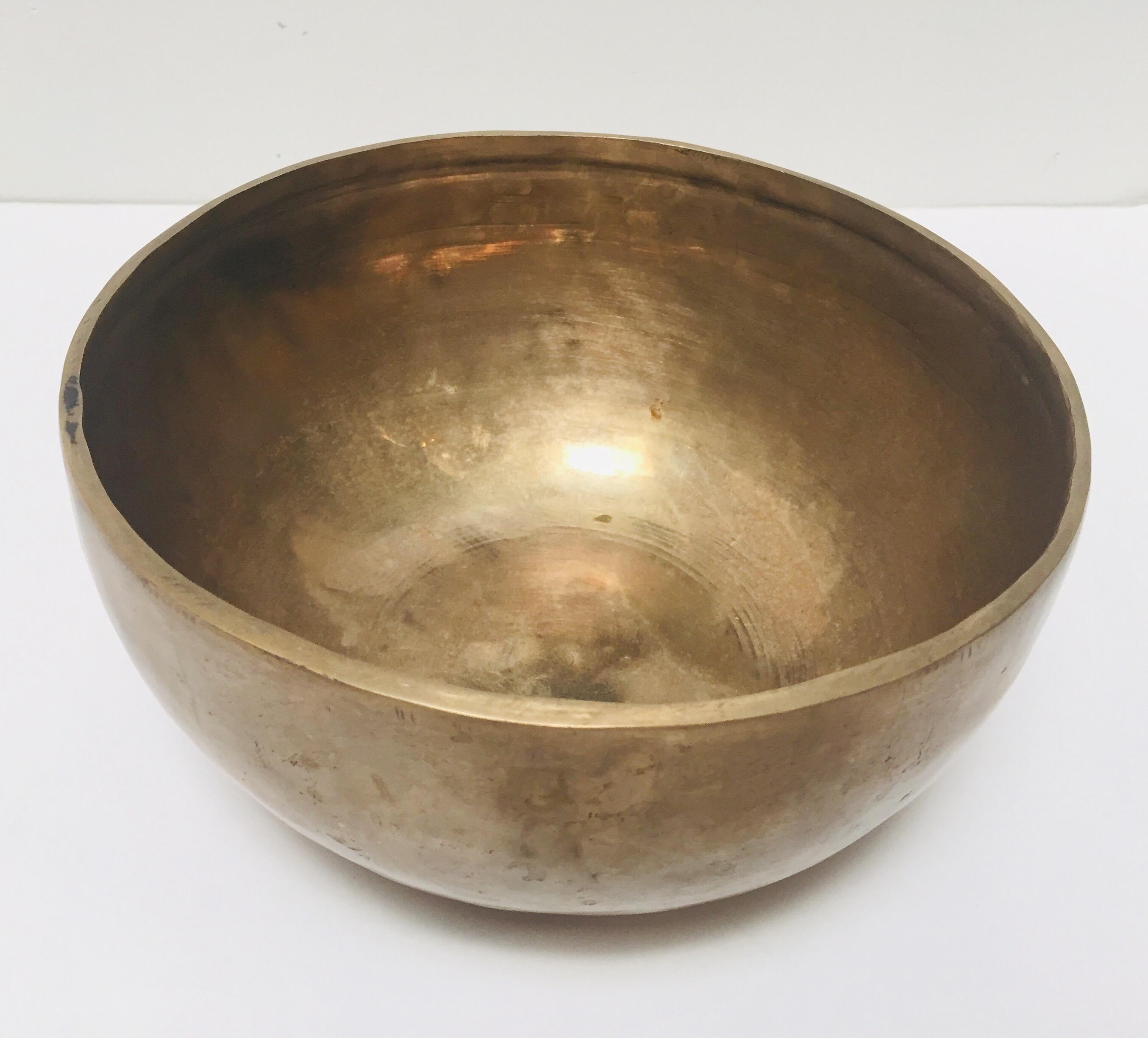 Nepalese Set of Two Hand-Hammered Brass Singing Bowls