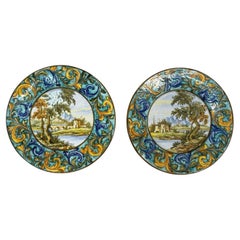 Piatti e servizi in ceramica