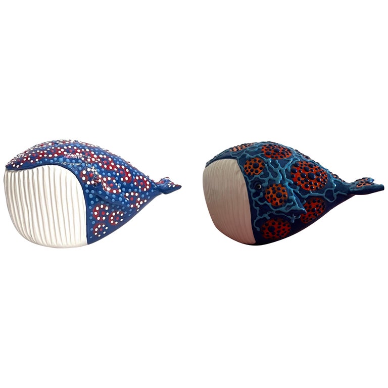 Set di due balene artigianali in ceramica, made in Italy, pezzi unici